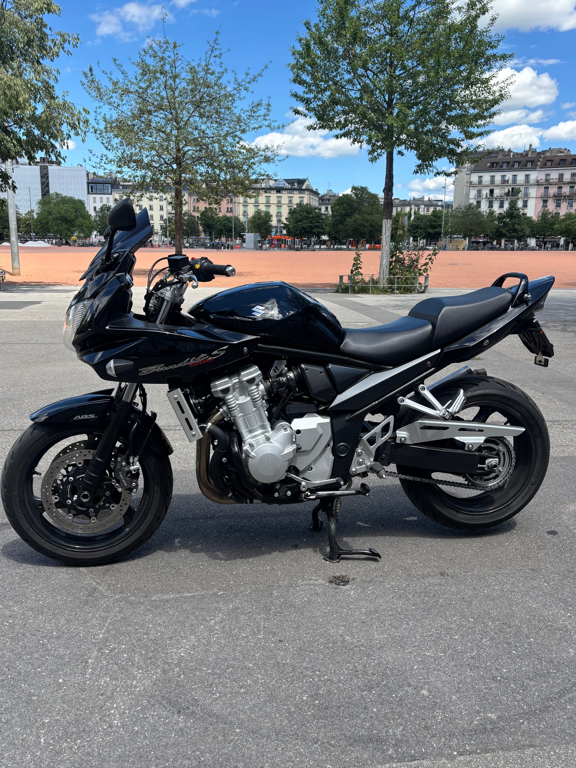 SUZUKI GSF 1250 S Bandit ABS-image-1