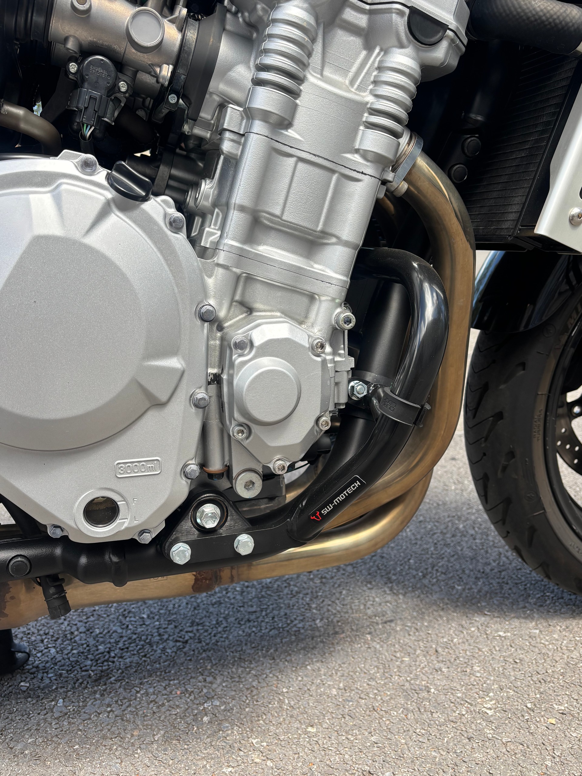 SUZUKI GSF 1250 S Bandit ABS-image-6