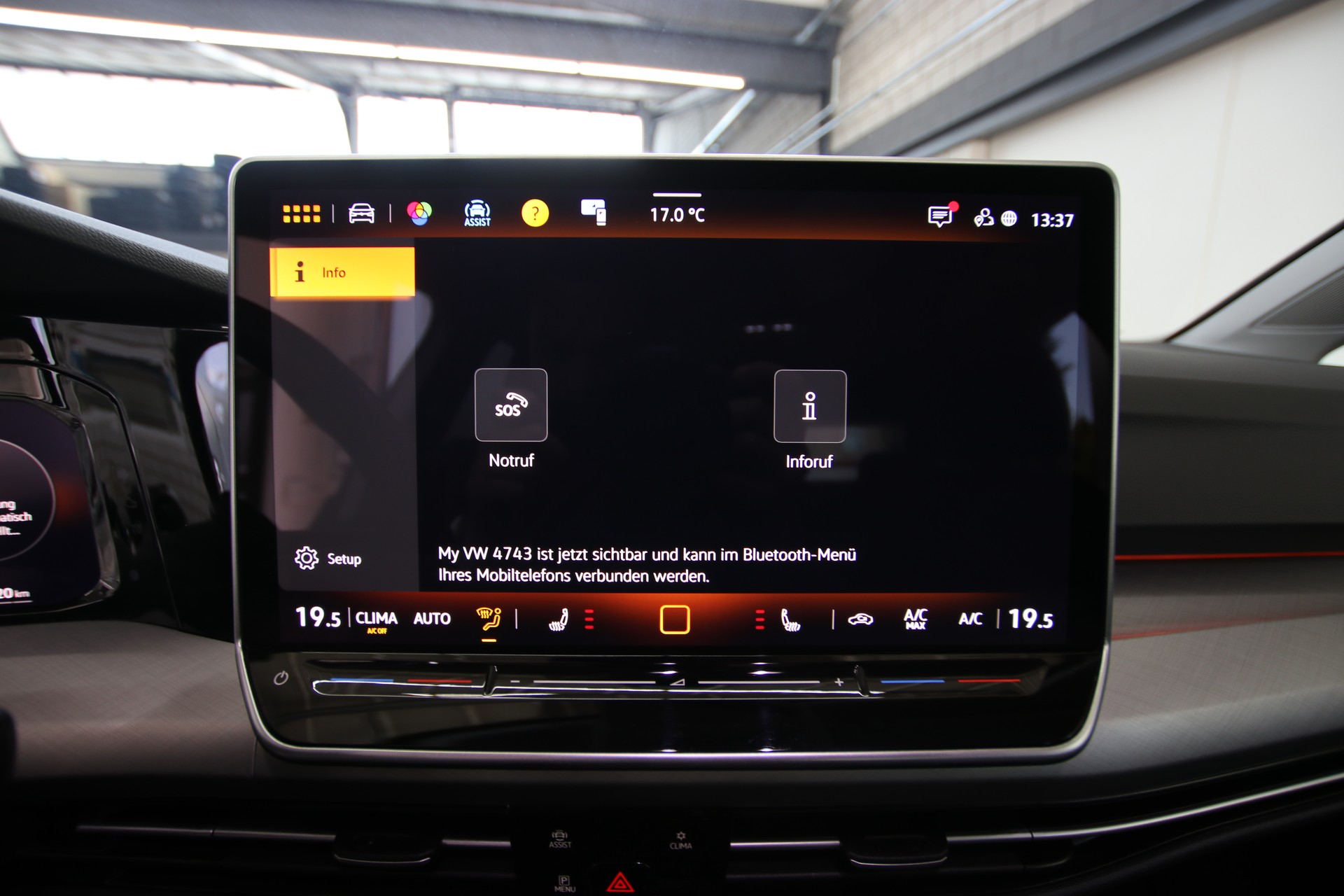 VW Golf 2.0 TDI Life DSG *Werksgarantie bis 07.2030*-image-17
