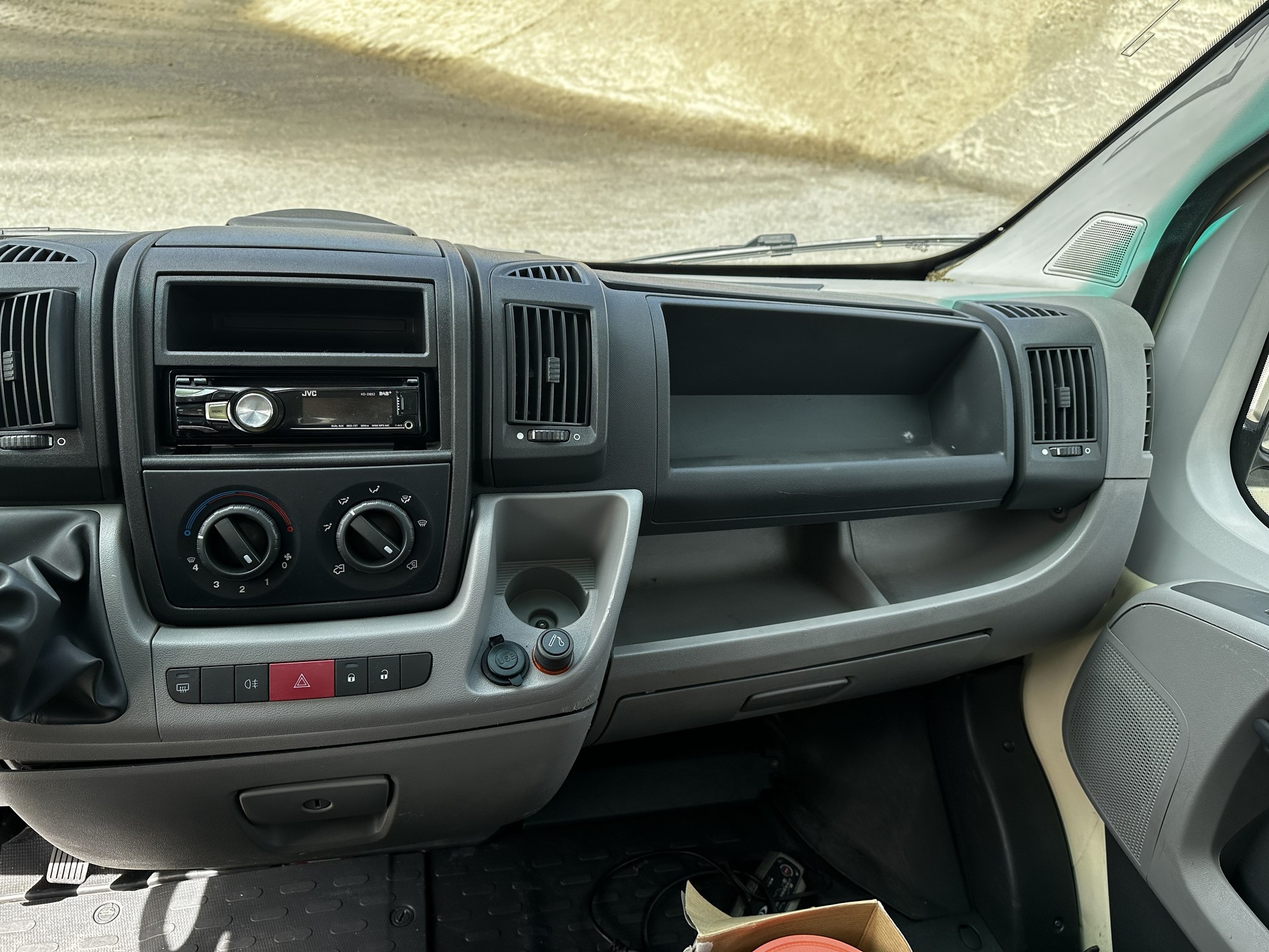 CITROEN 2.2 HDI 120-image-8