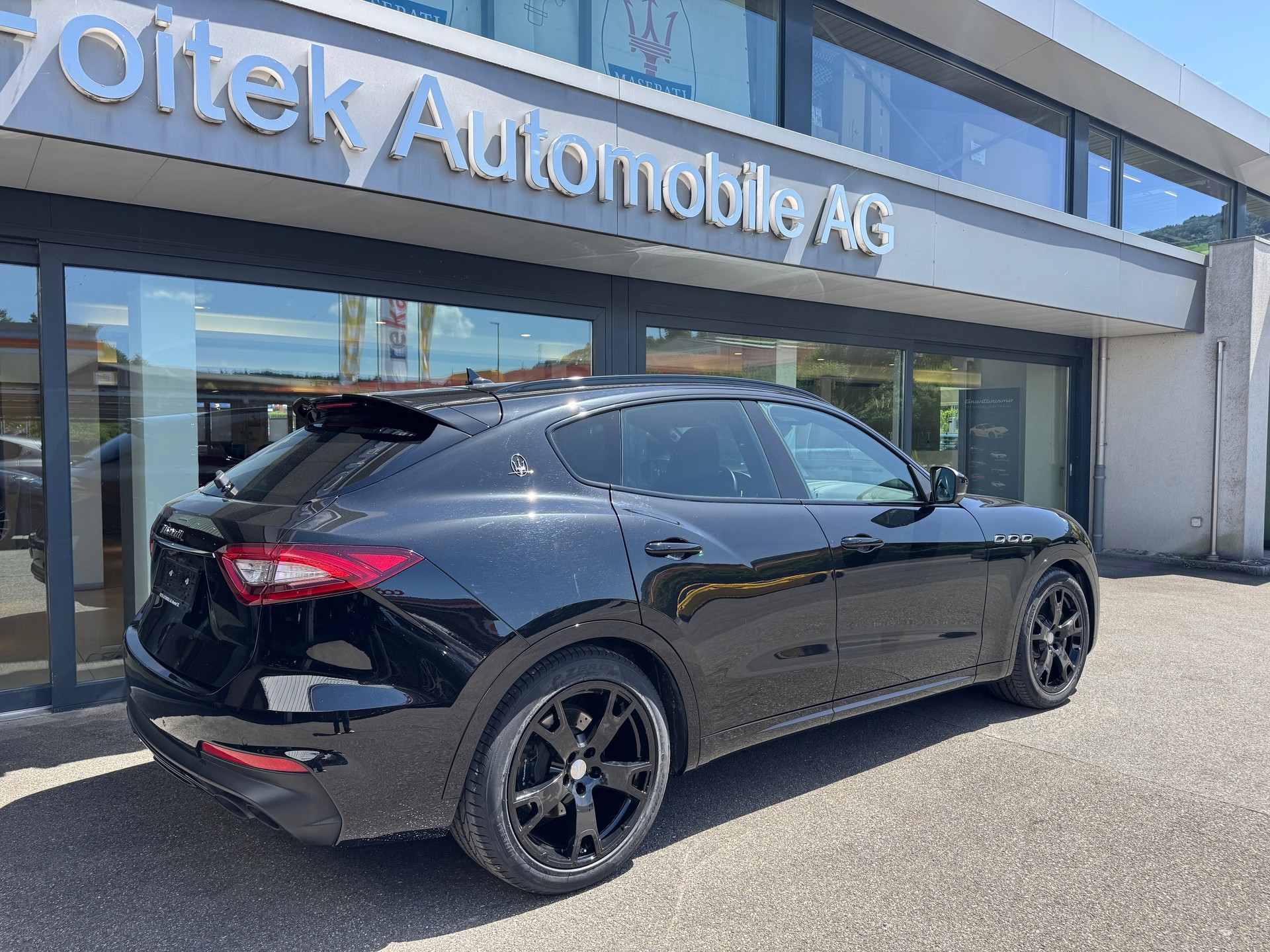 MASERATI Levante S 3.0 V6-image-3