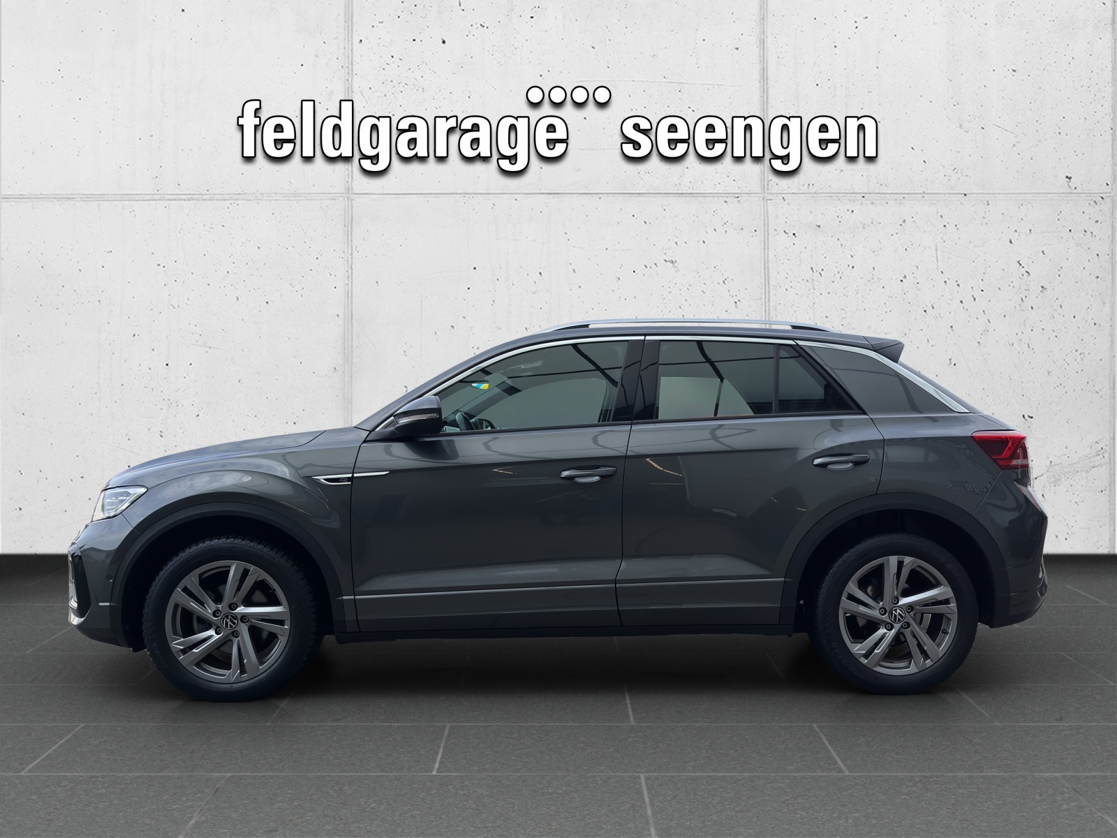 VW New T-Roc 1.5 TSI EVO R-Line DSG mit AHK & Rückfahrkamera-showroom-element-1