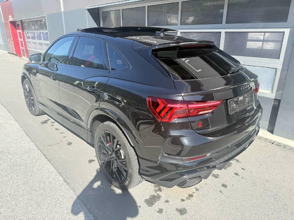 AUDI RS Q3 Sportback 2.5 TFSI quattro S-Tronic CH-image-2