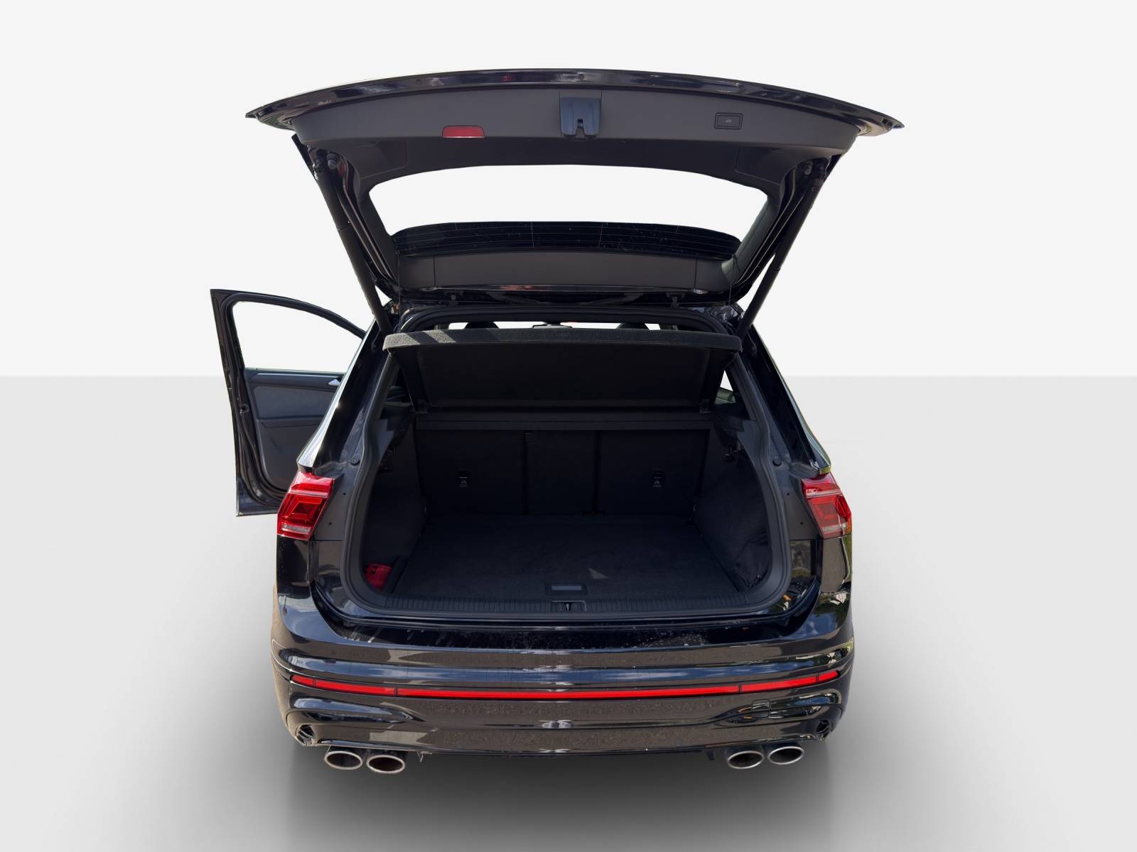 VW Tiguan 2.0TSI R 4Motion DSG-image-12