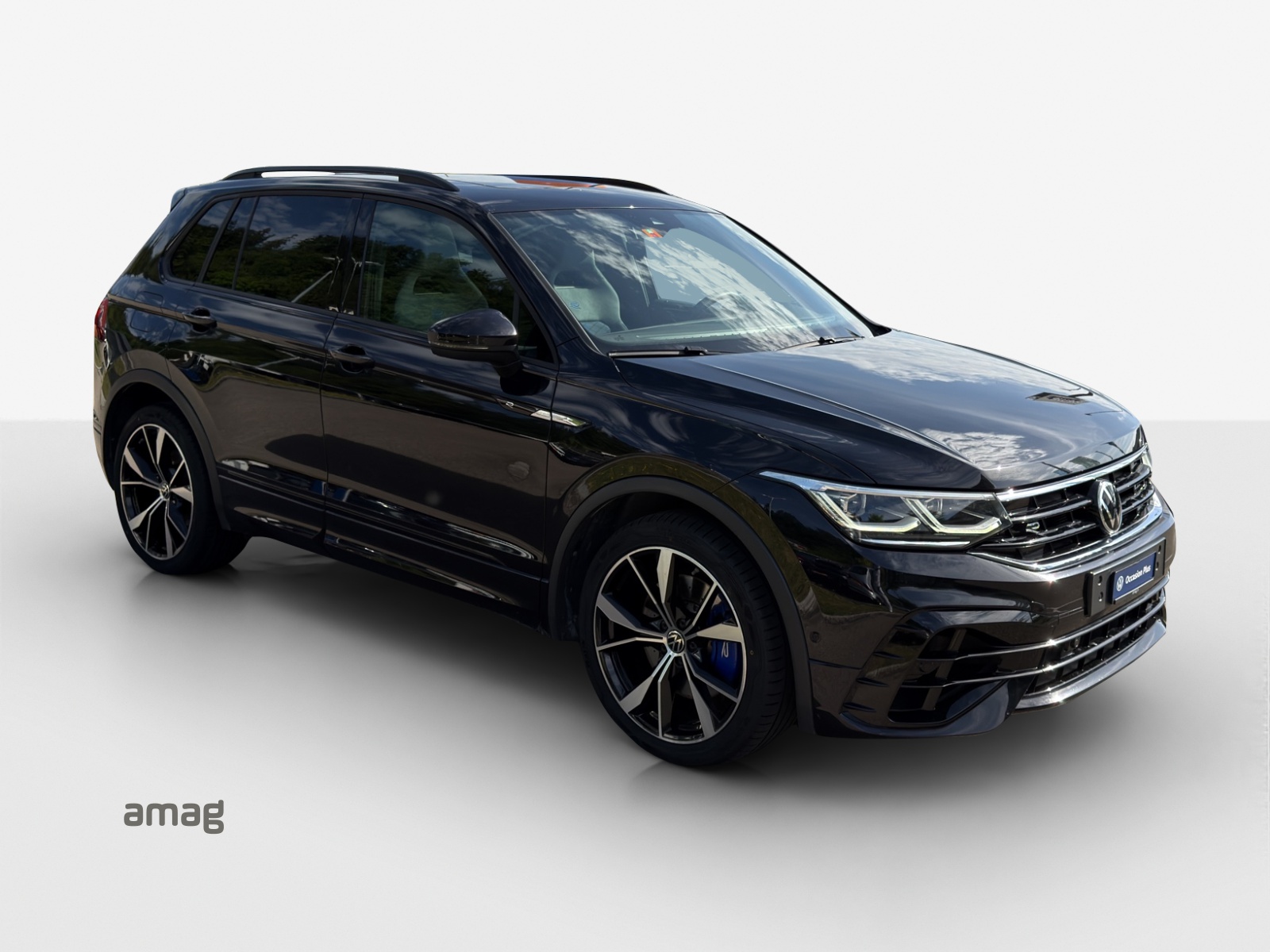 VW Tiguan 2.0TSI R 4Motion DSG-image-5