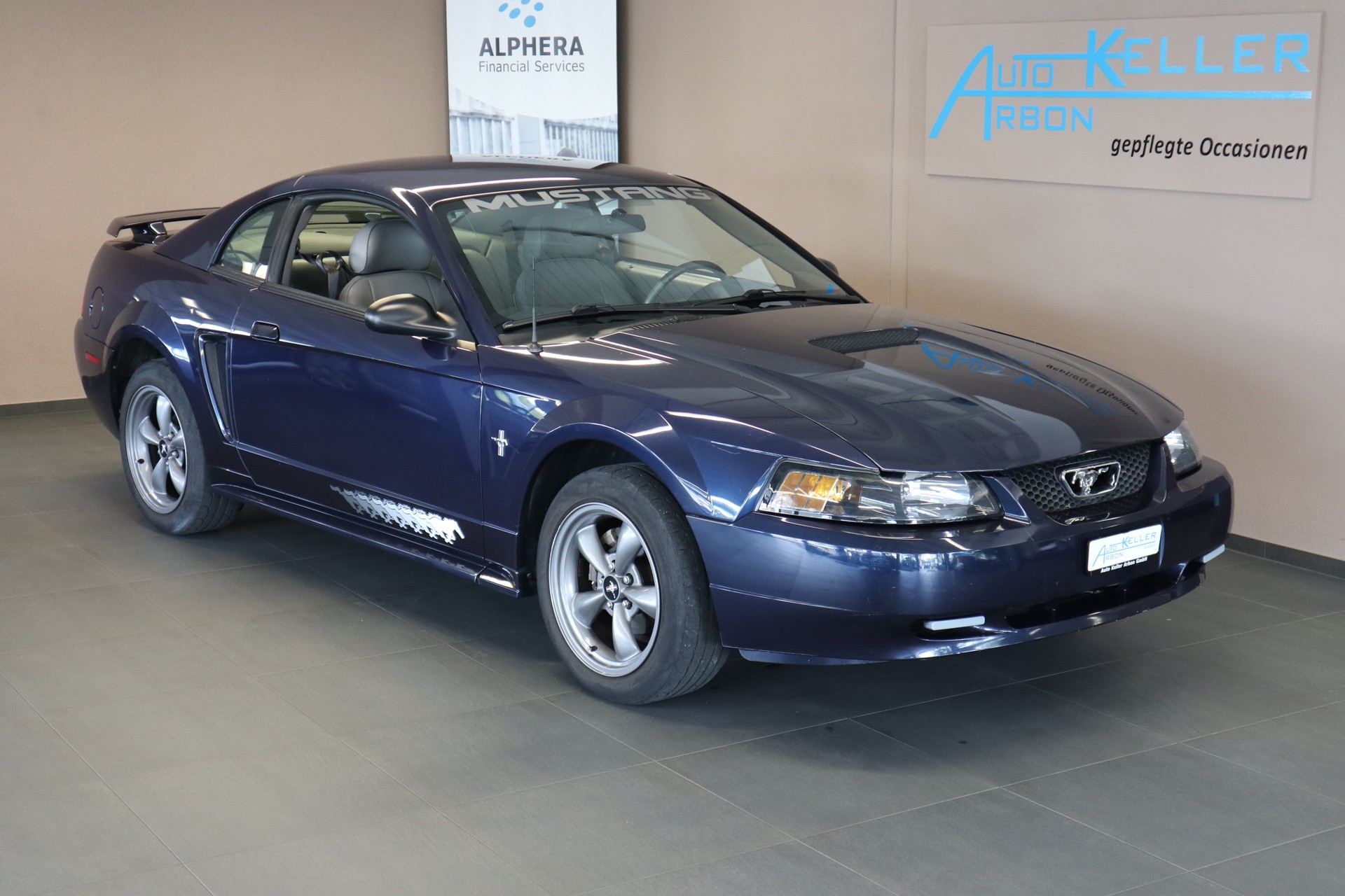 FORD Mustang GT Coupé-image-2
