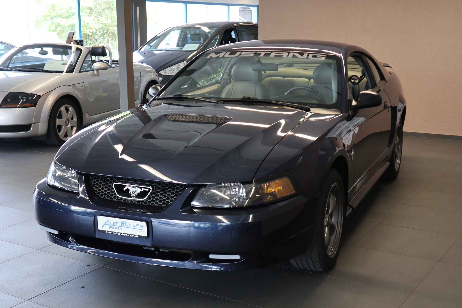 FORD Mustang GT Coupé-image-4