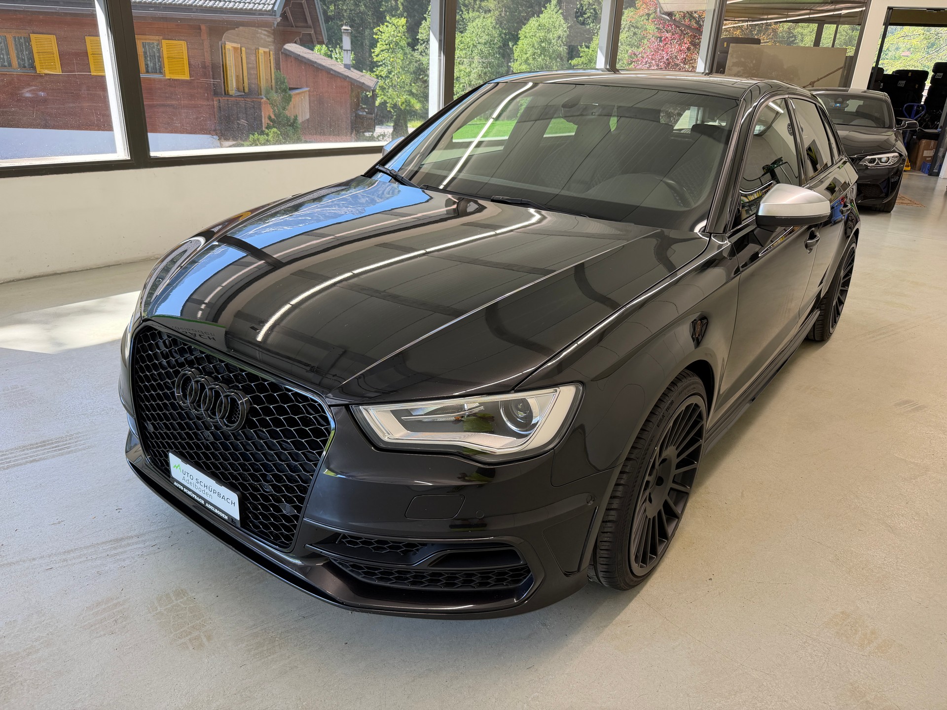 AUDI S3 Sportback 2.0 TFSI quattro S-tronic-image-8
