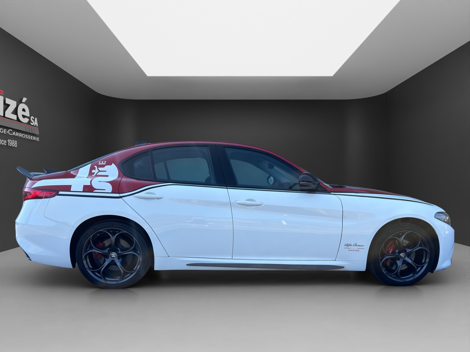 ALFA ROMEO Giulia 2.0 Veloce Q4 Automatic-image-7