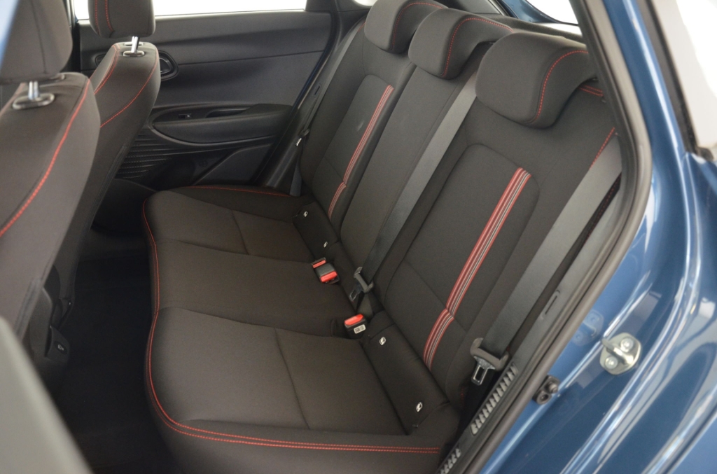 HYUNDAI i20 1.0 T-GDi N-Line DCT MHEV-image-13