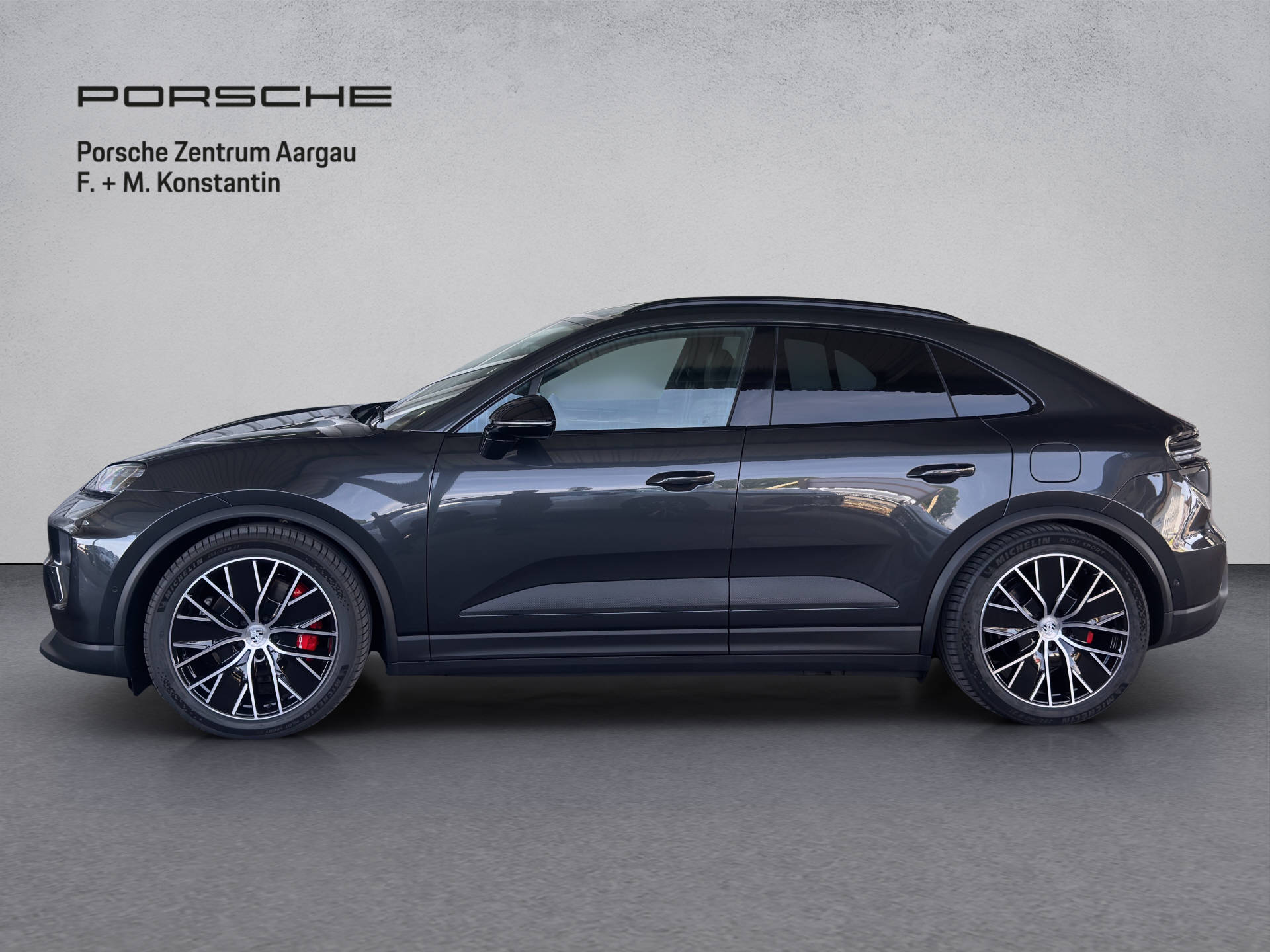 PORSCHE Macan 4S-image-2