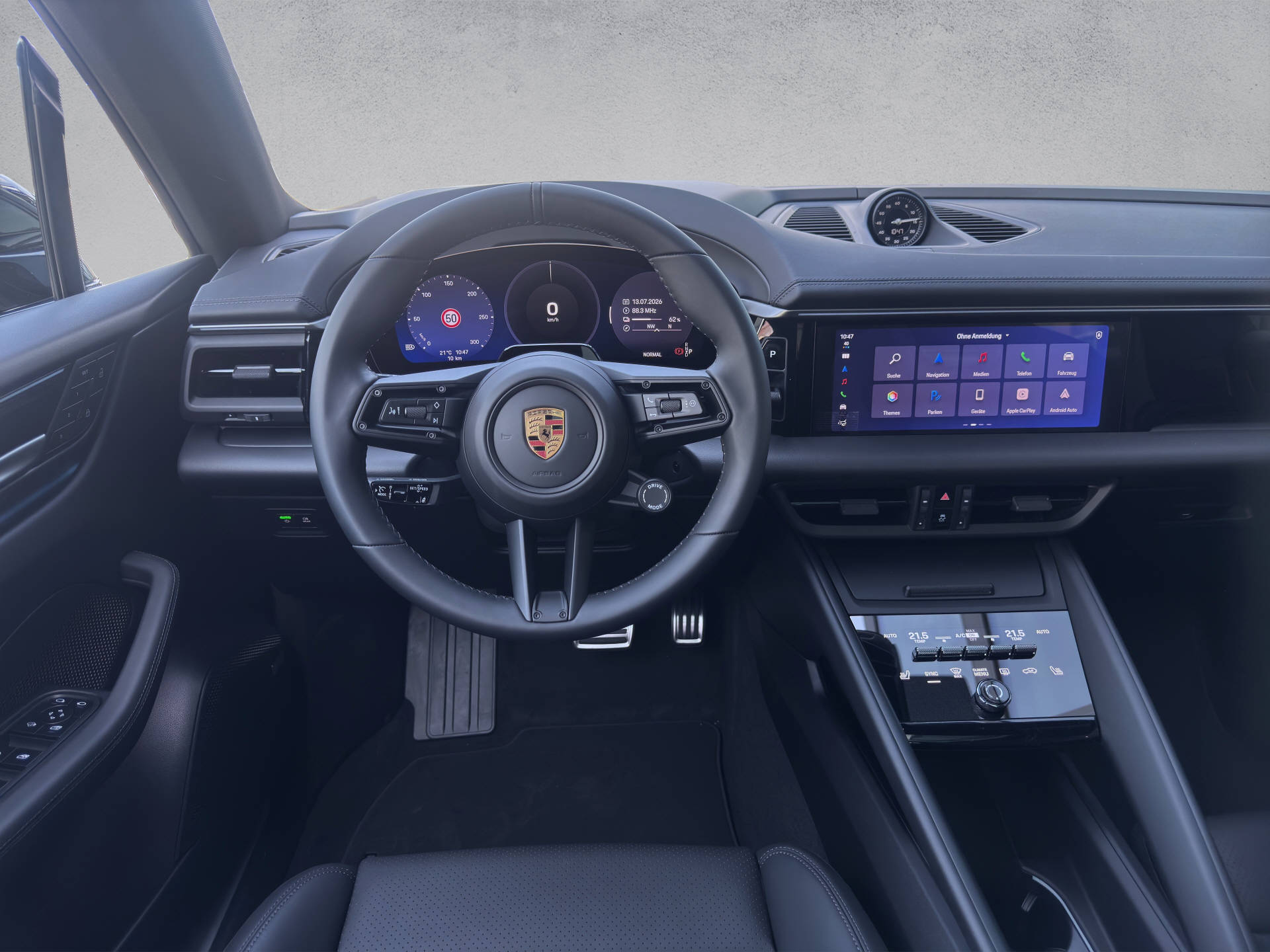 PORSCHE Macan 4S-image-6
