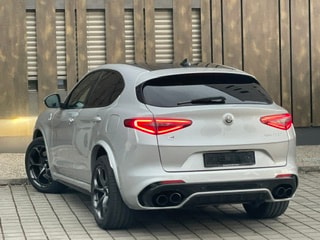 ALFA ROMEO Stelvio 2.9 V6 Quadrifoglio Q4 Automatic-image-11
