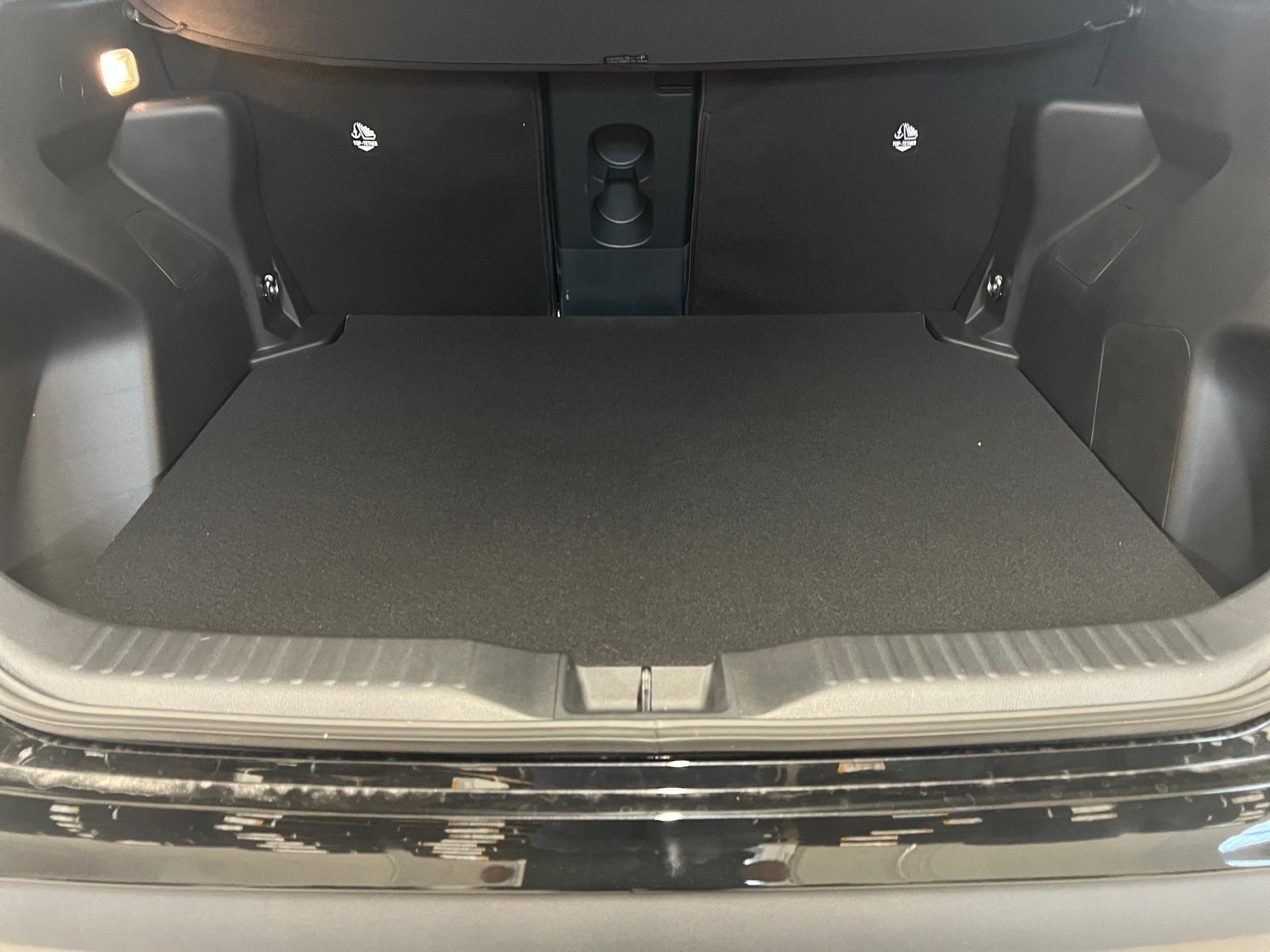 TOYOTA Yaris Cross 1.5 Trend AWDi e-CVT-image-14