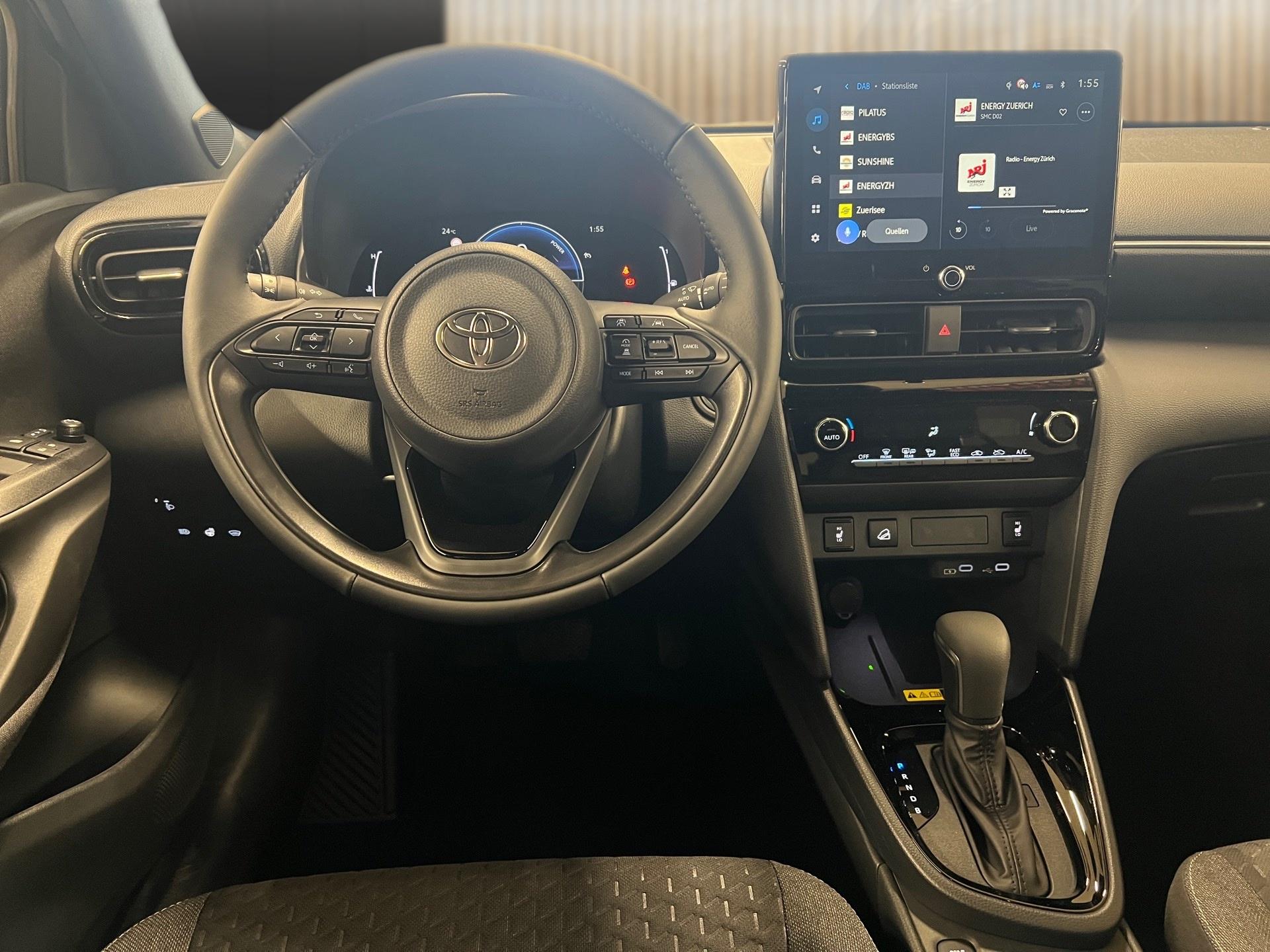 TOYOTA Yaris Cross 1.5 Trend AWDi e-CVT-image-11