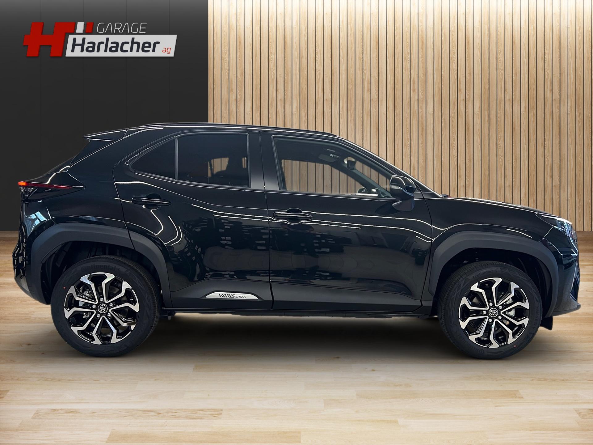 TOYOTA Yaris Cross 1.5 Trend AWDi e-CVT-image-3