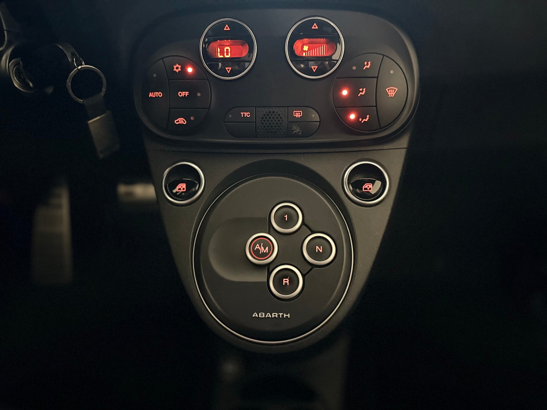 FIAT 595C 1.4 16V Turbo Abarth Competizione Dualogic-image-22