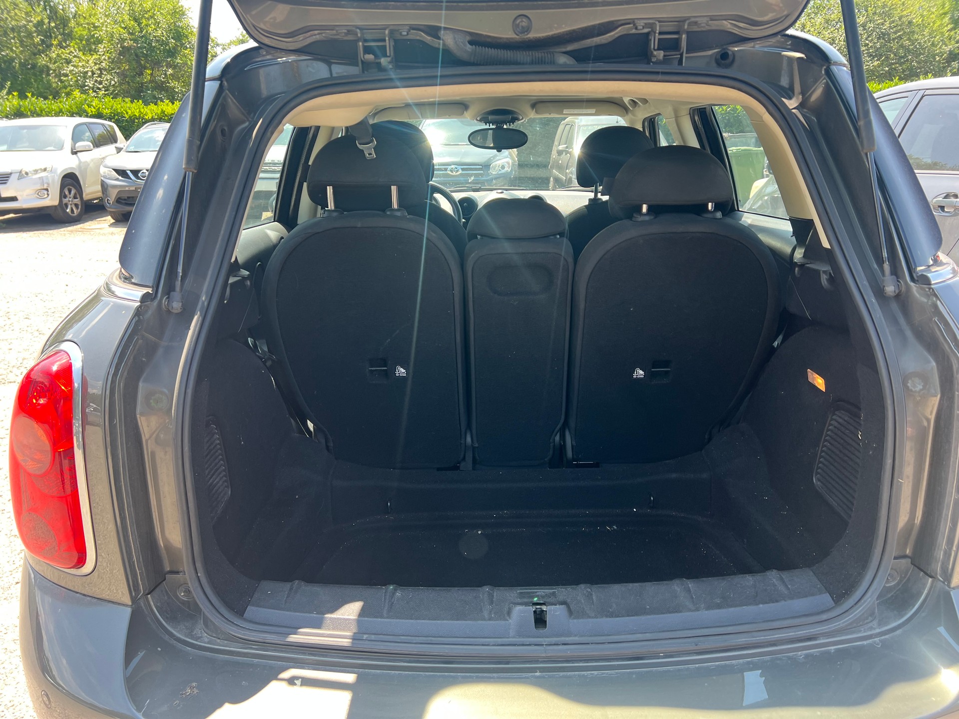 MINI Countryman Cooper D ALL4 Steptronic-image-4