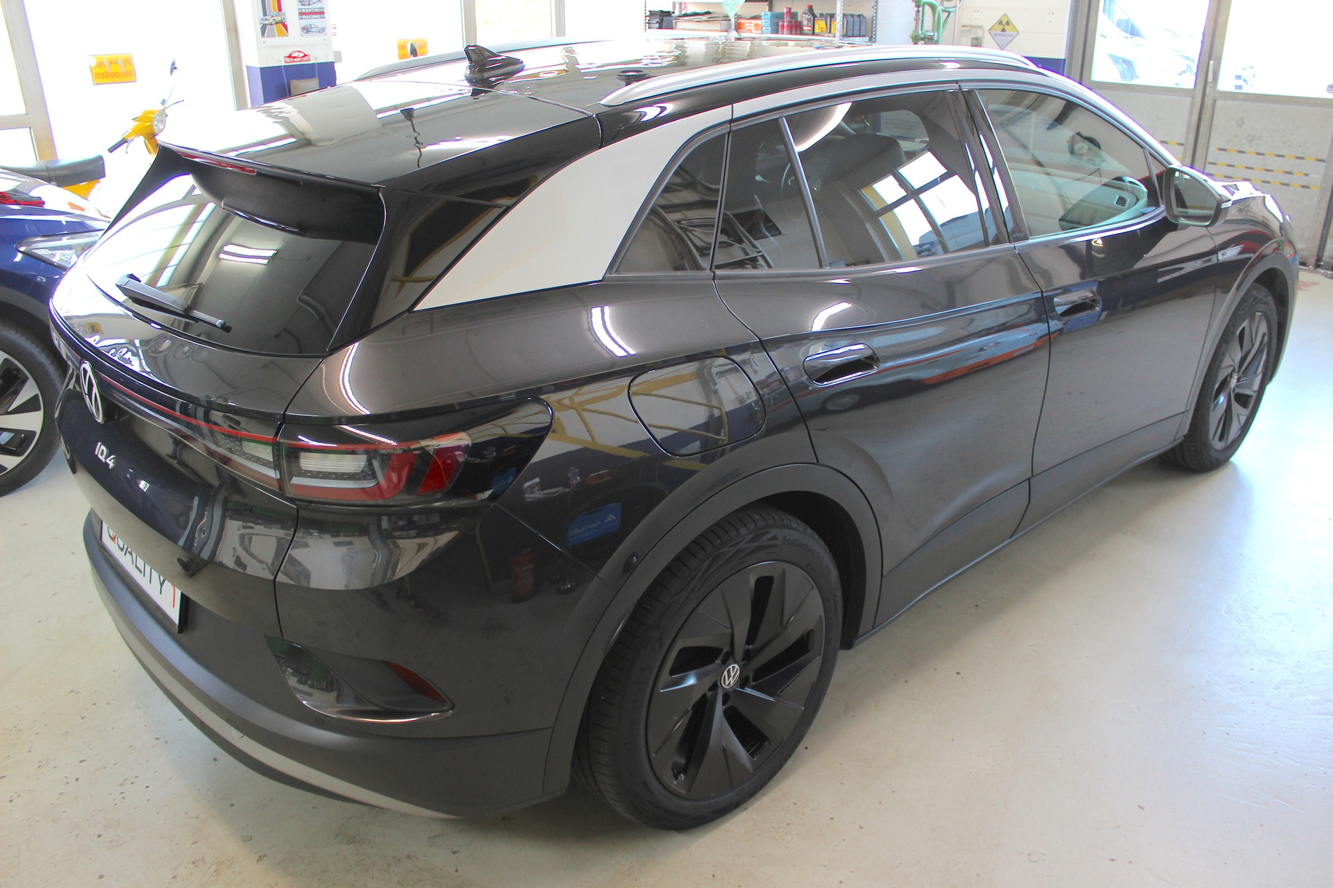VW ID.4 Pro Performance 77 kWh 1ST 💥 Sonderpreis Hagelschaden 💥 Prix spécial grêle 💥 Prezzo speciale grandine-image-5