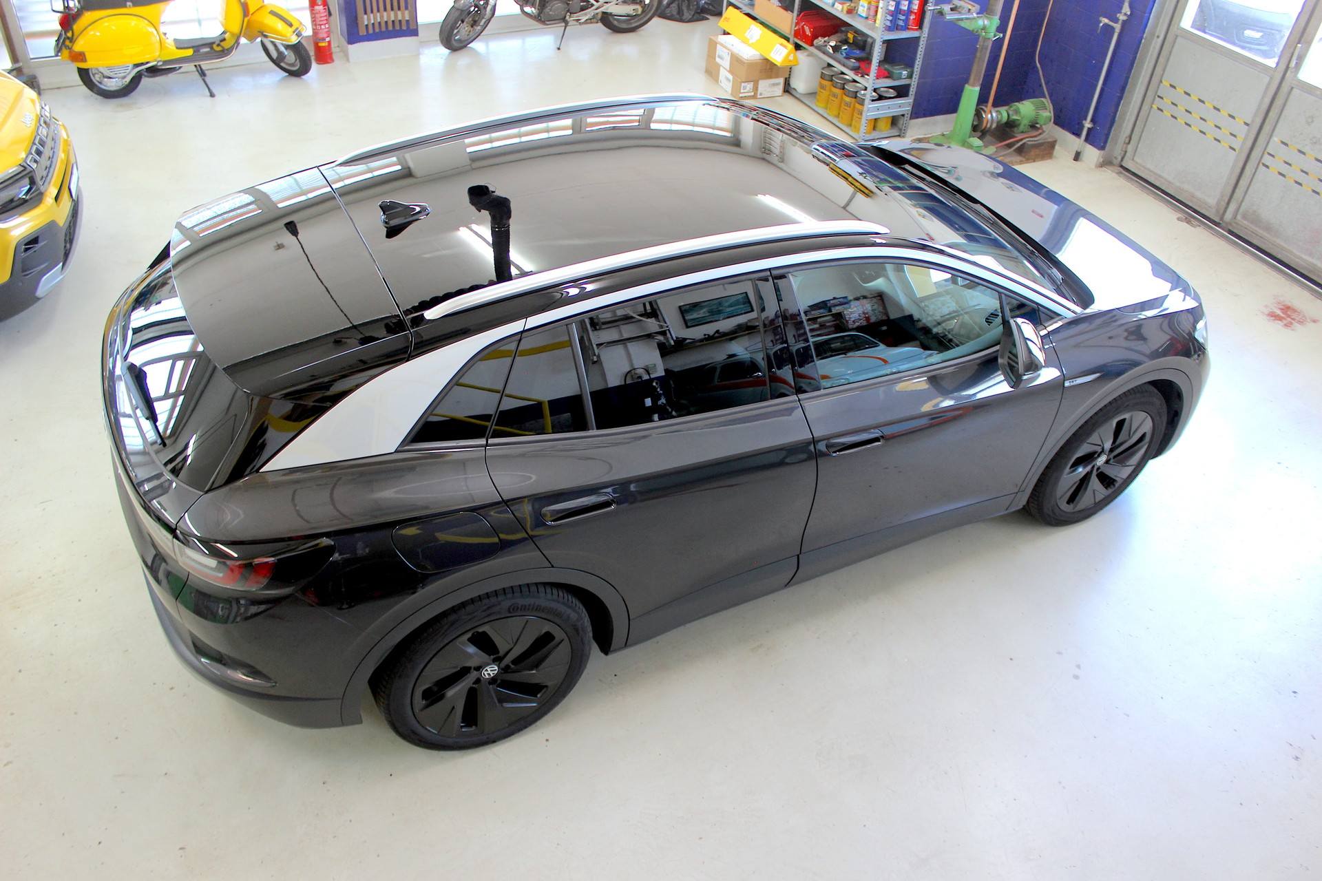 VW ID.4 Pro Performance 77 kWh 1ST 💥 TOP Ausstattung inkl. AHK 💥 Garantie 💥 Lieferung möglich-image-2