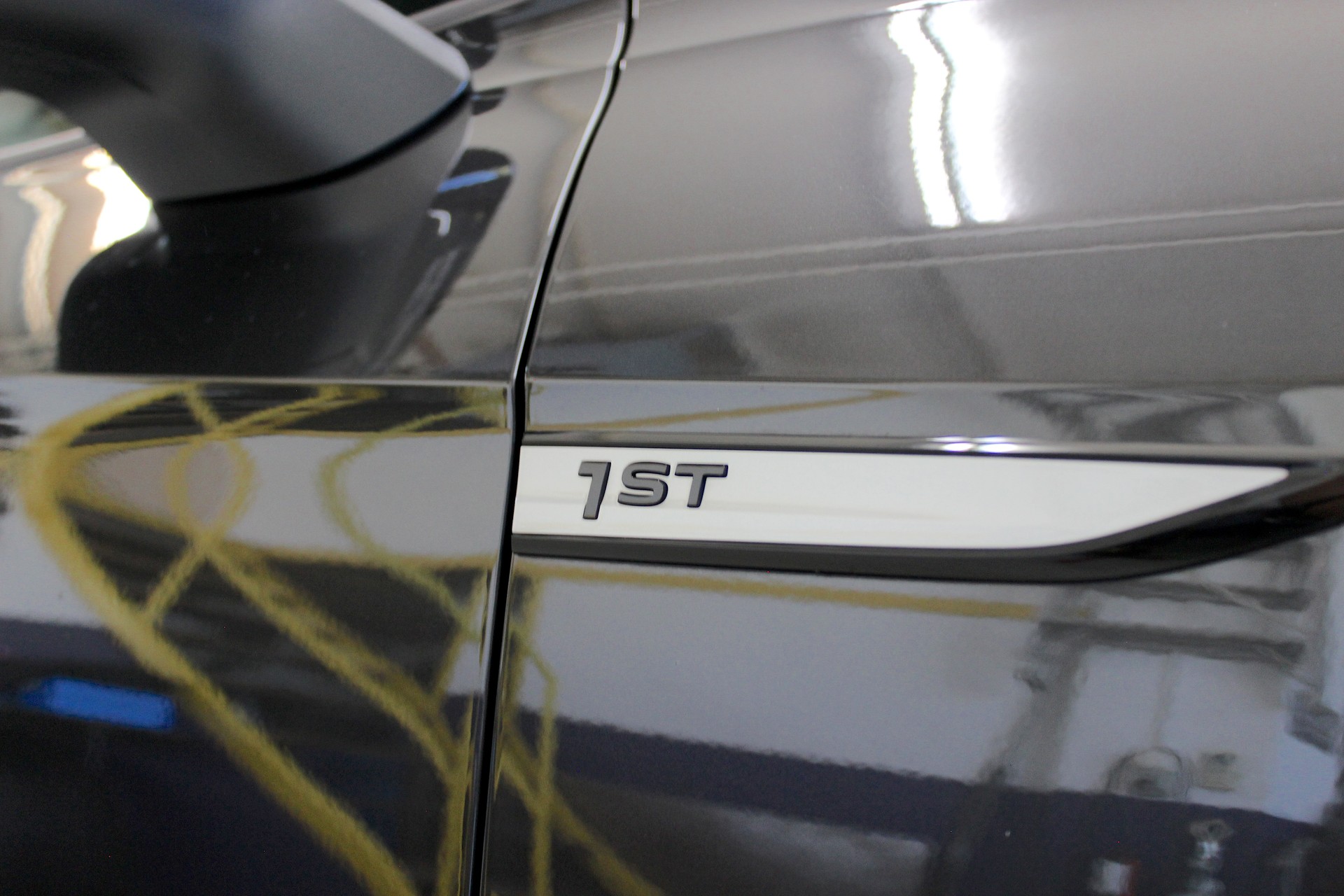 VW ID.4 Pro Performance 77 kWh 1ST 💥 TOP Ausstattung inkl. AHK 💥 Garantie 💥 Lieferung möglich-image-16