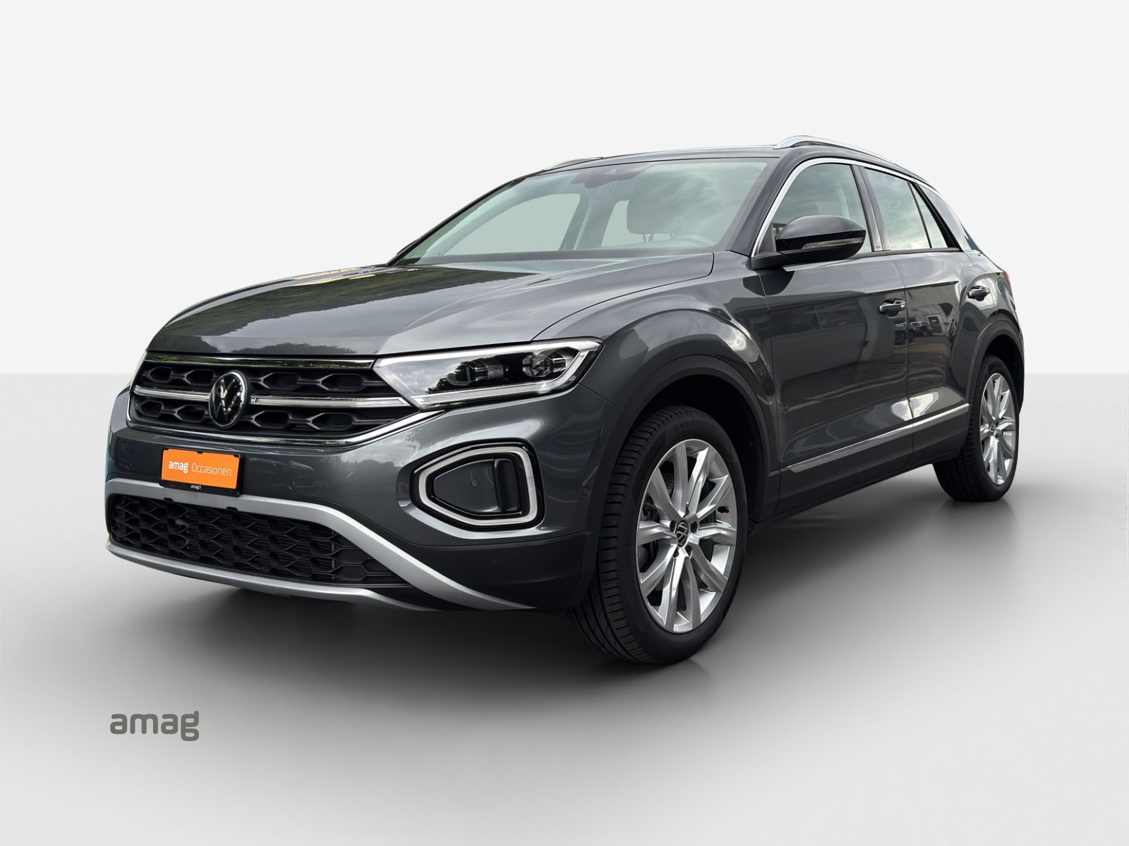 VW T-Roc 2.0 TSI Style DSG 4Motion-image-0