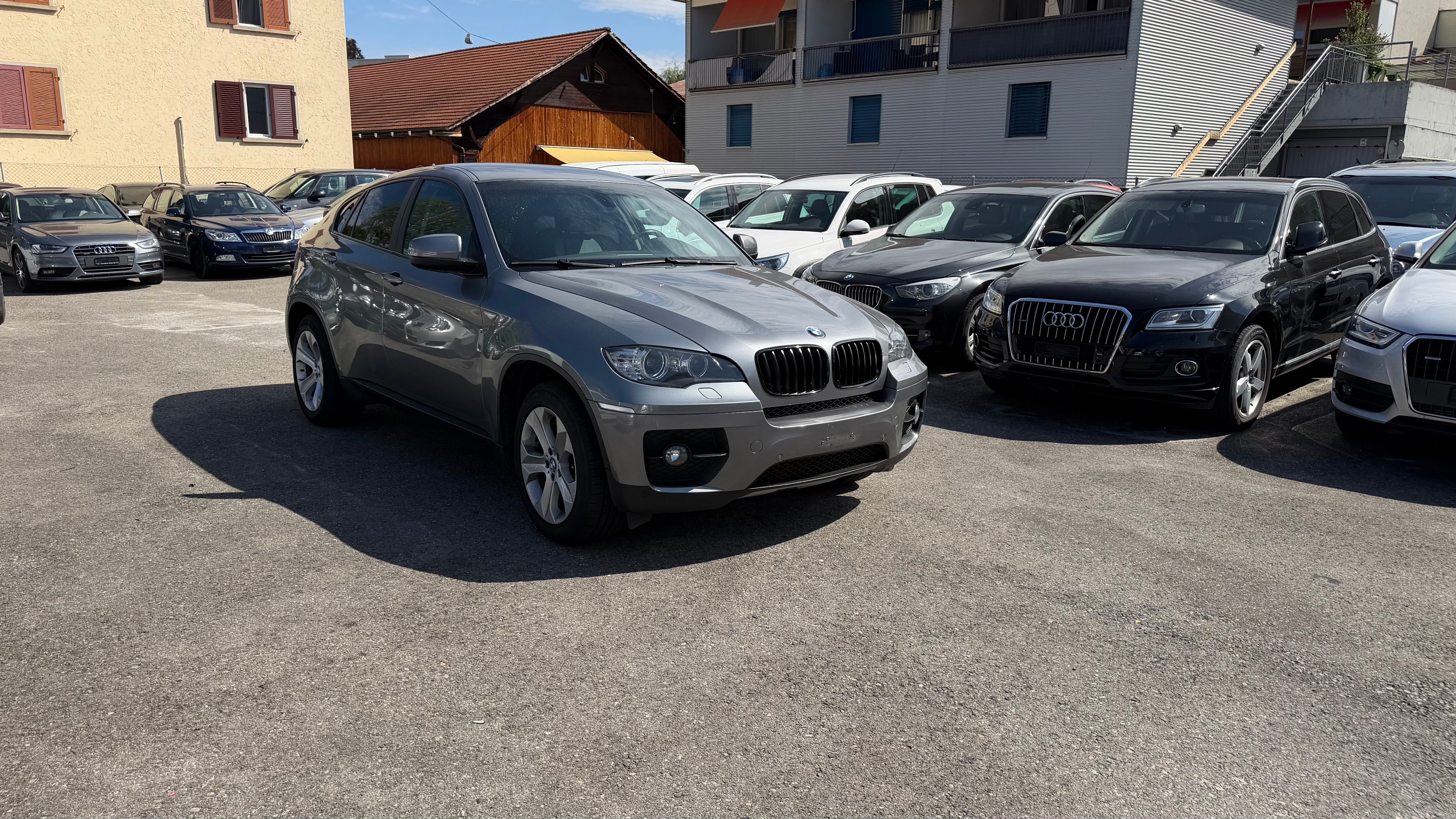 Car photo