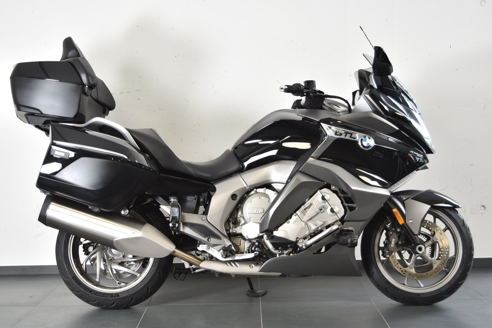 BMW K 1600 GTL-showroom-element-3