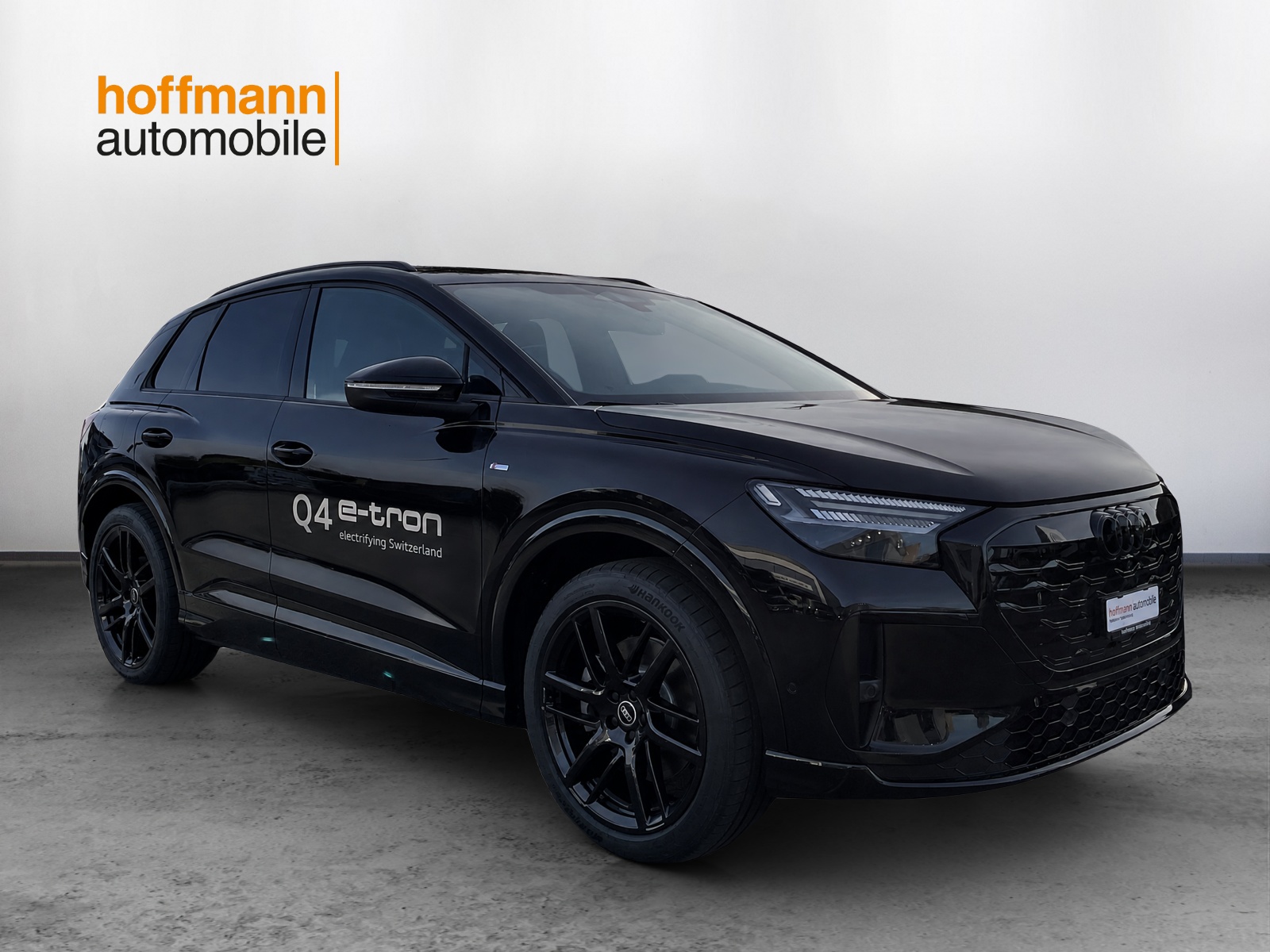 AUDI Q4 e-tron SUV quattro performance-image-2