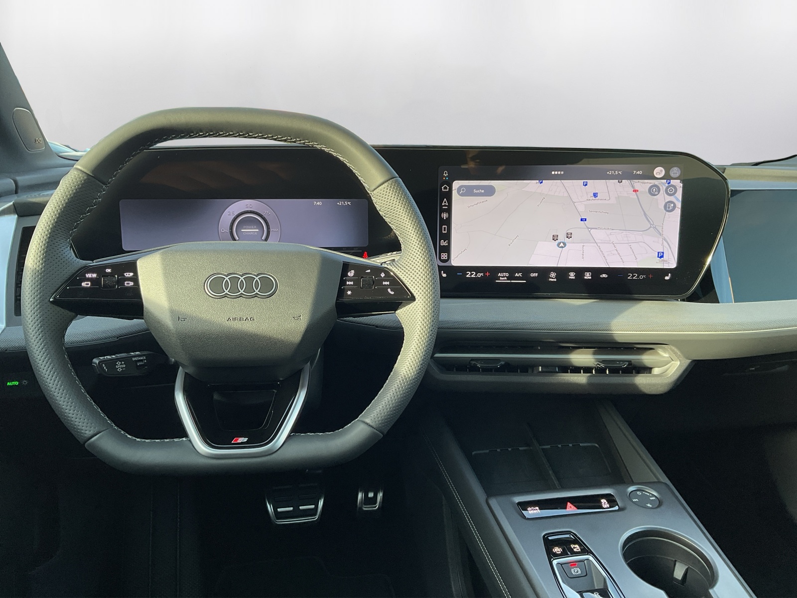 AUDI Q4 e-tron SUV quattro performance-image-6