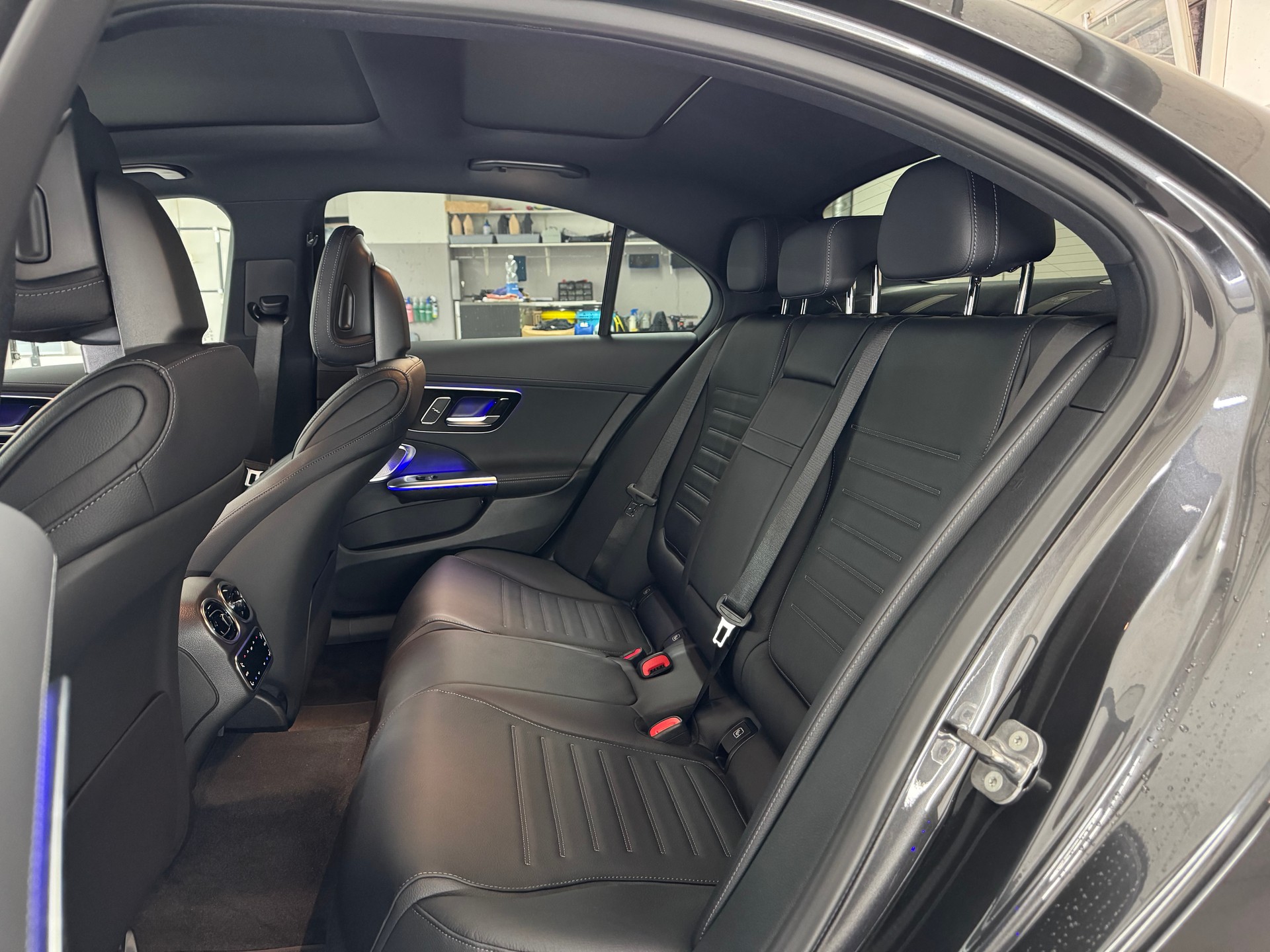 MERCEDES-BENZ C 220 d 4 Matic Swiss Star-image-11