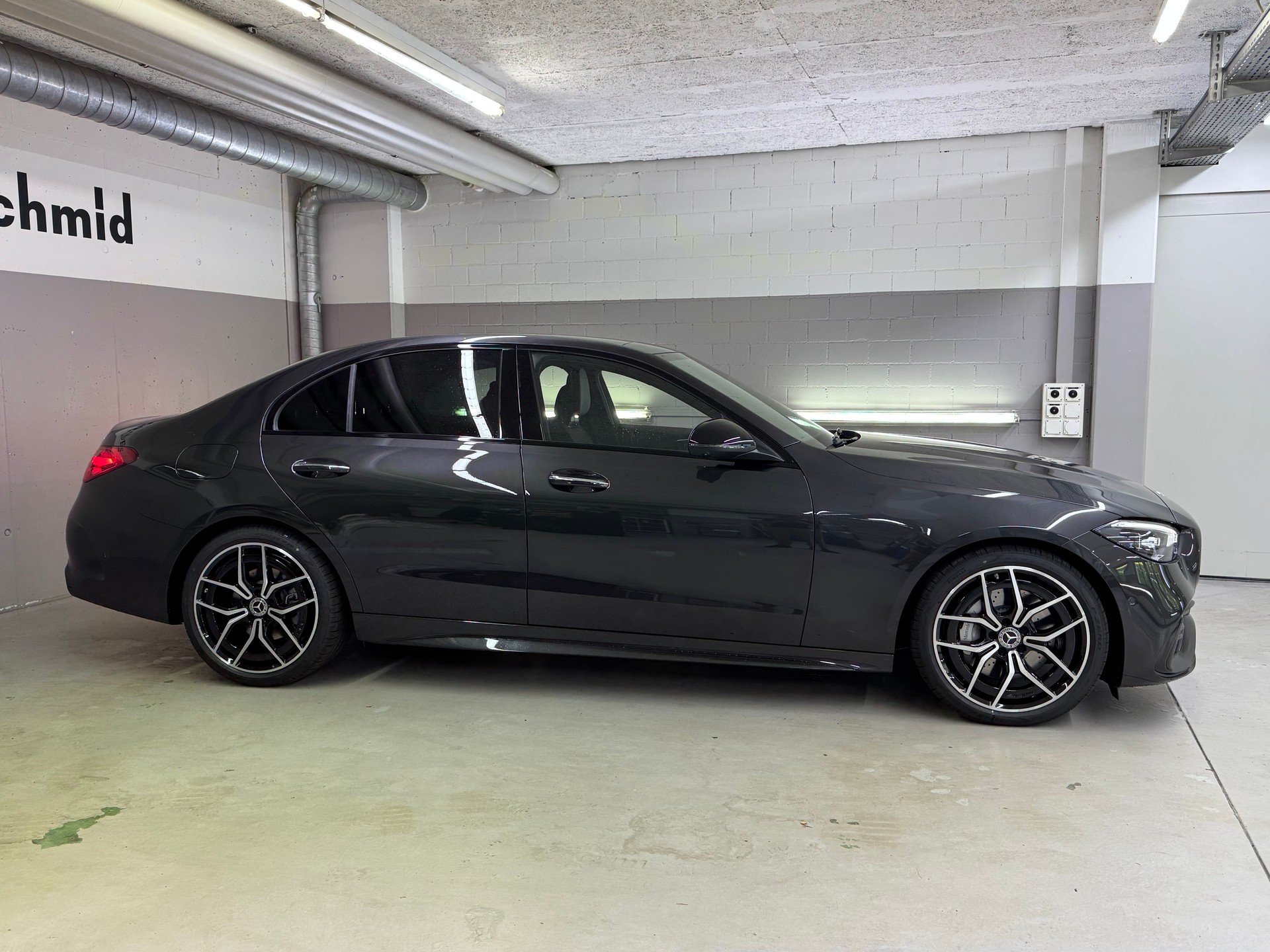 MERCEDES-BENZ C 220 d 4 Matic Swiss Star-showroom-element-2