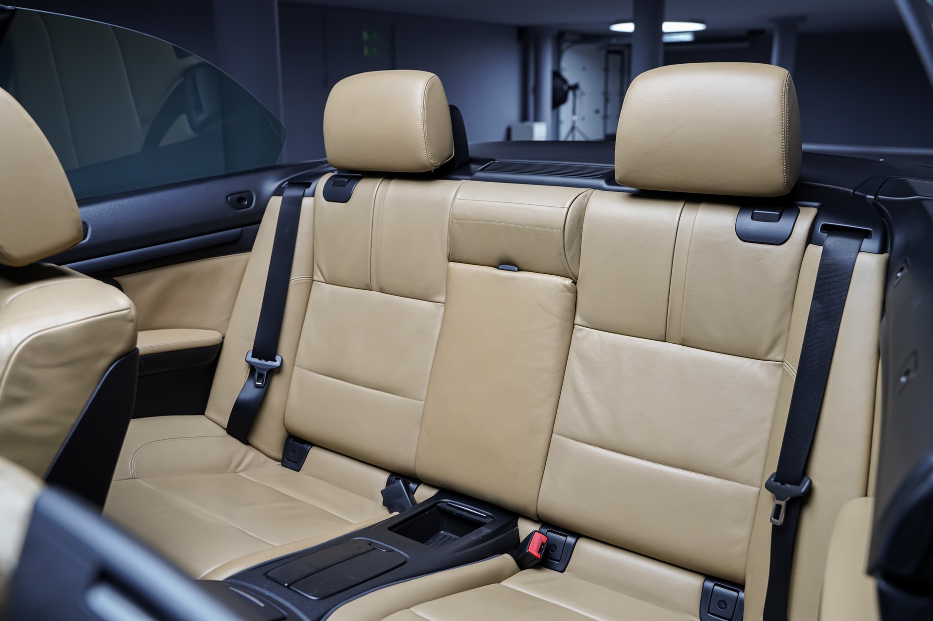 BMW M3 Cabriolet DSG-image-14