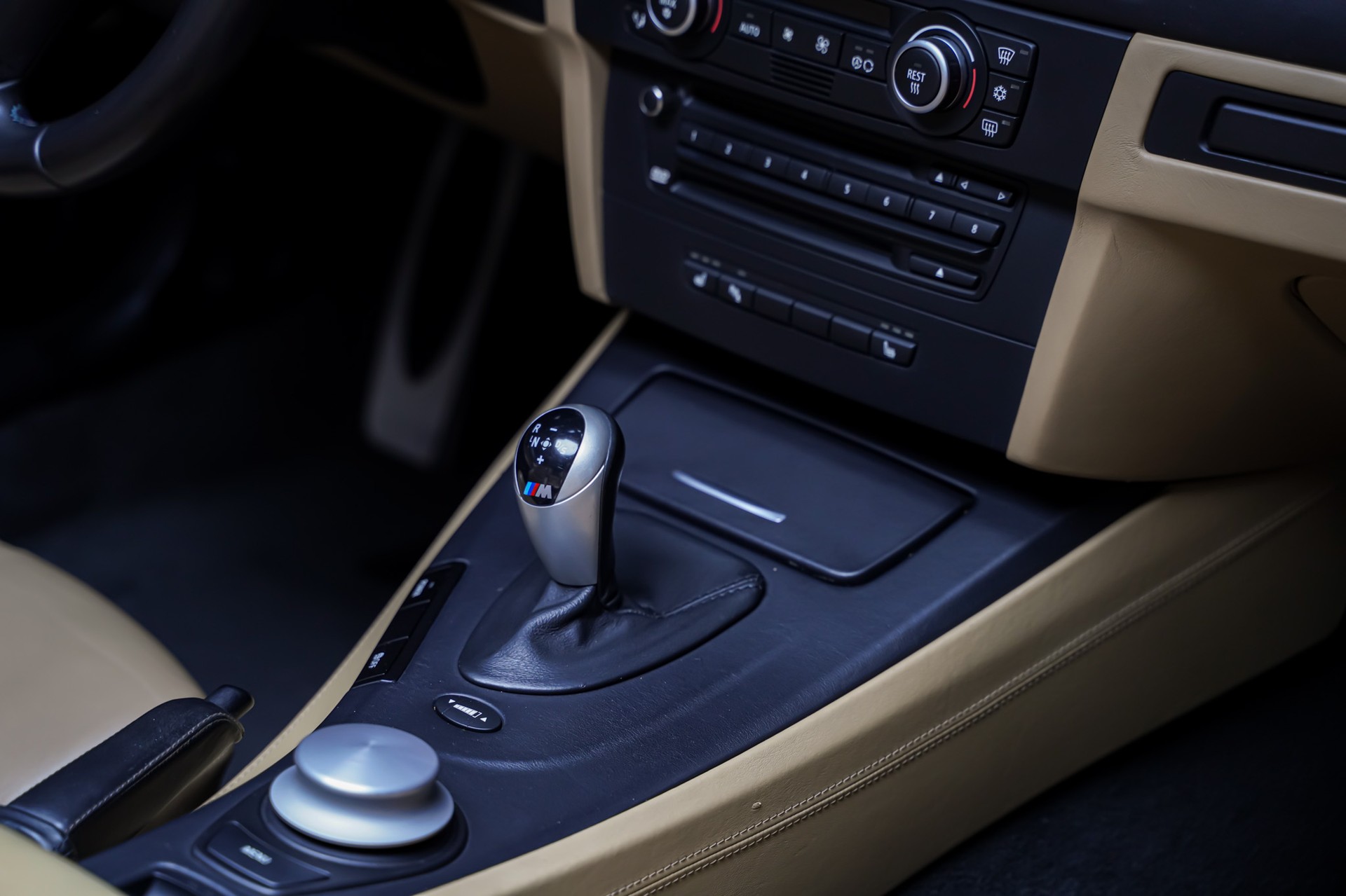 BMW M3 Cabriolet DSG-image-19