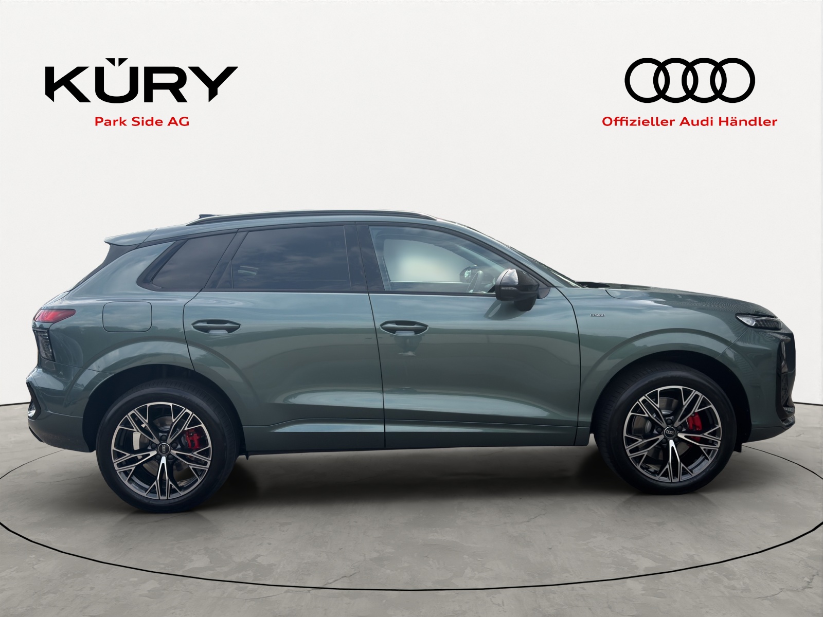 AUDI Q3 SUV e-hybrid 200 kW 272PS-image-2