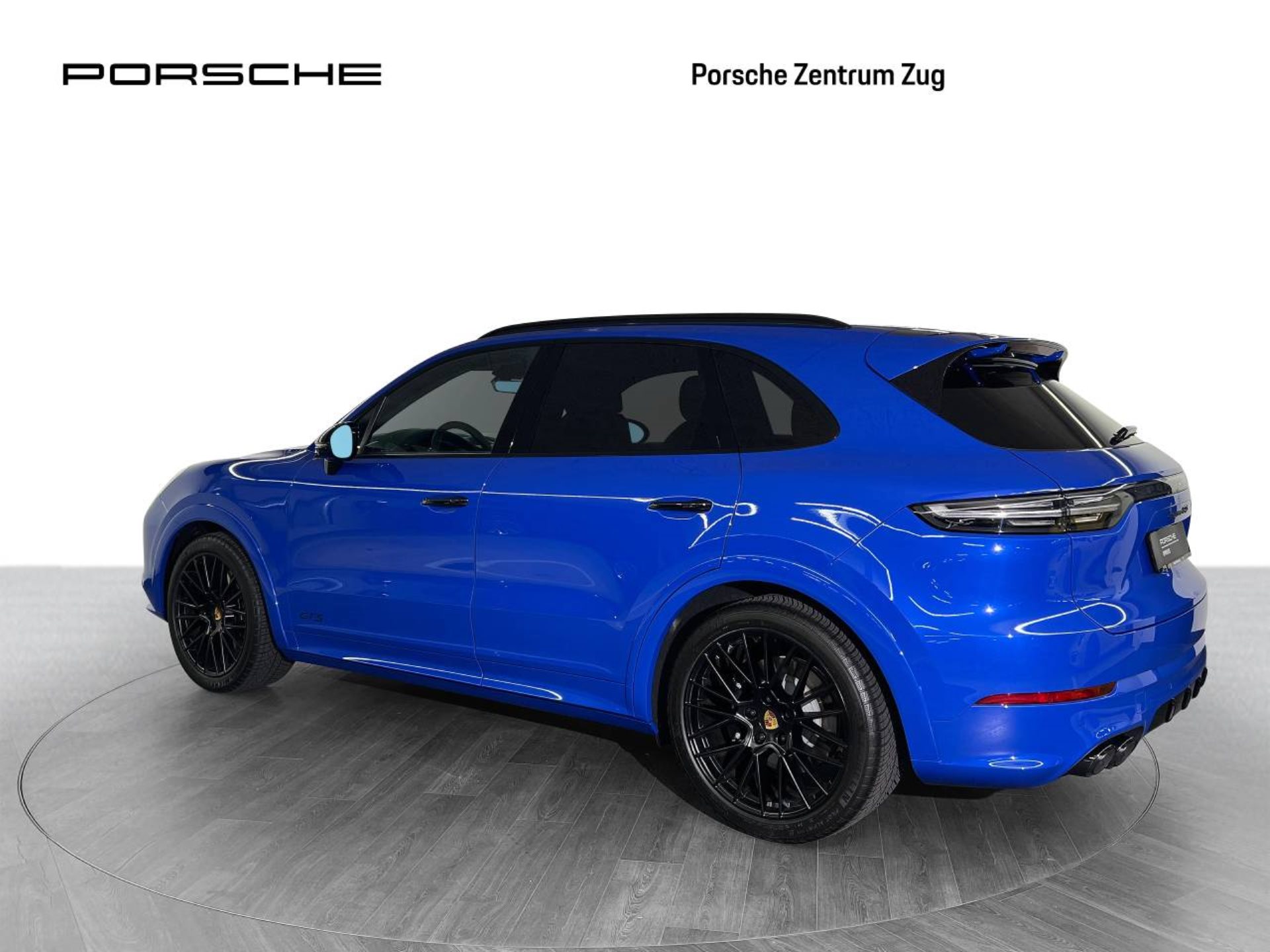 PORSCHE Cayenne GTS-showroom-element-2