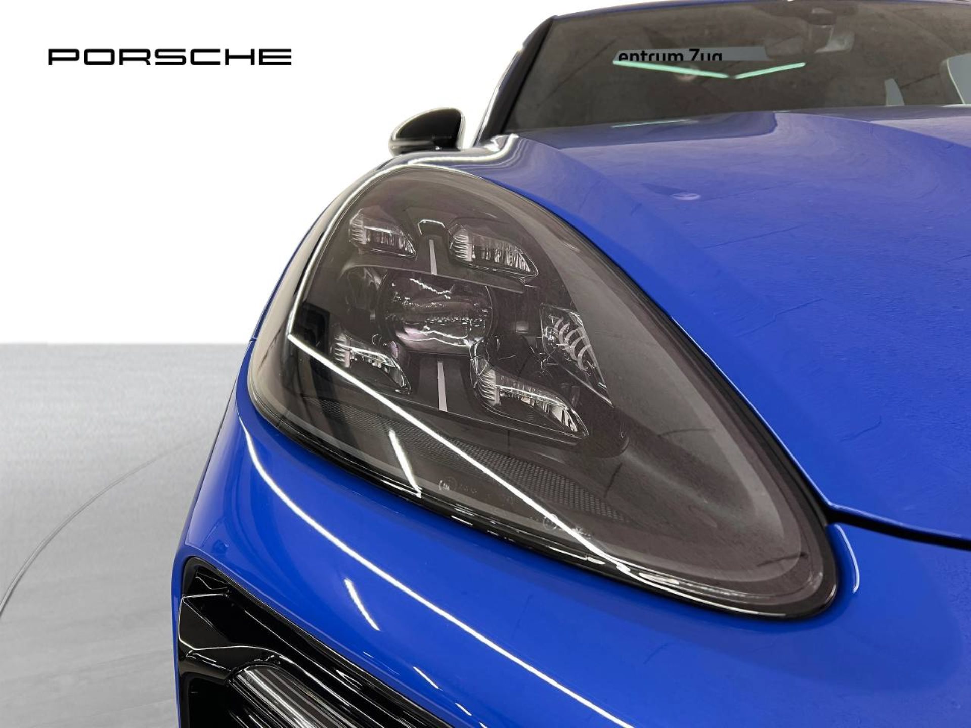 PORSCHE Cayenne GTS-image-11