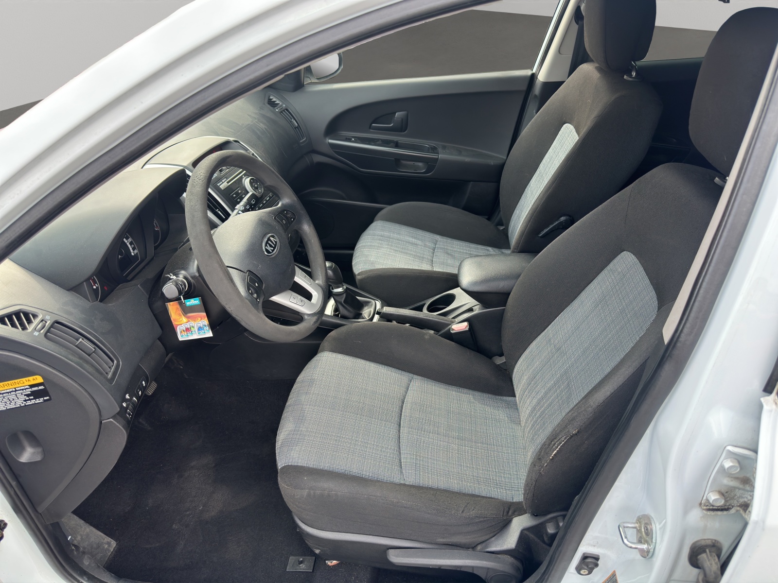 KIA Cee'd Sporty Wagon 1.4 16V Basic-image-9