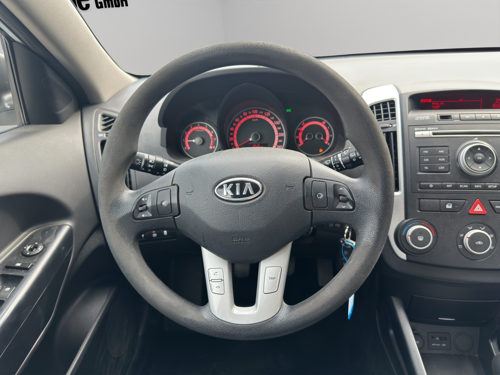 KIA Cee'd Sporty Wagon 1.4 16V Basic-image-17