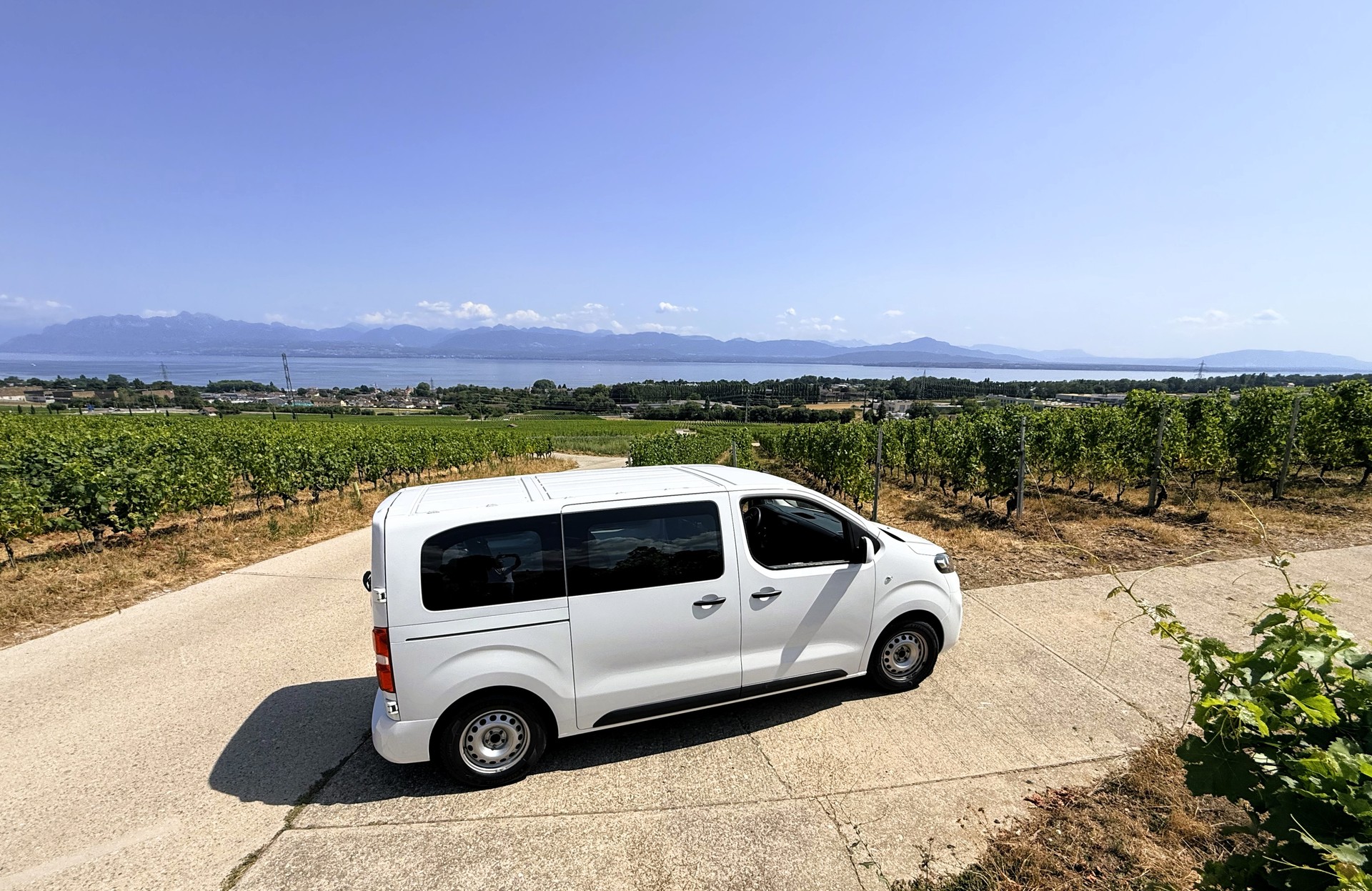 OPEL Vivaro Combi 1.5 CDTI Essentia s/s M-image-6