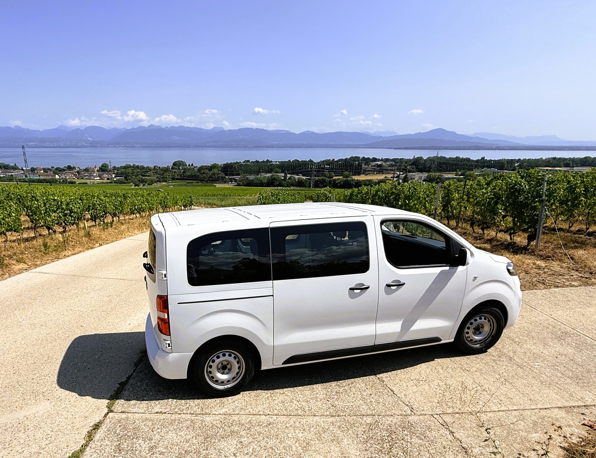 OPEL Vivaro Combi 1.5 CDTI Essentia s/s M-image-7