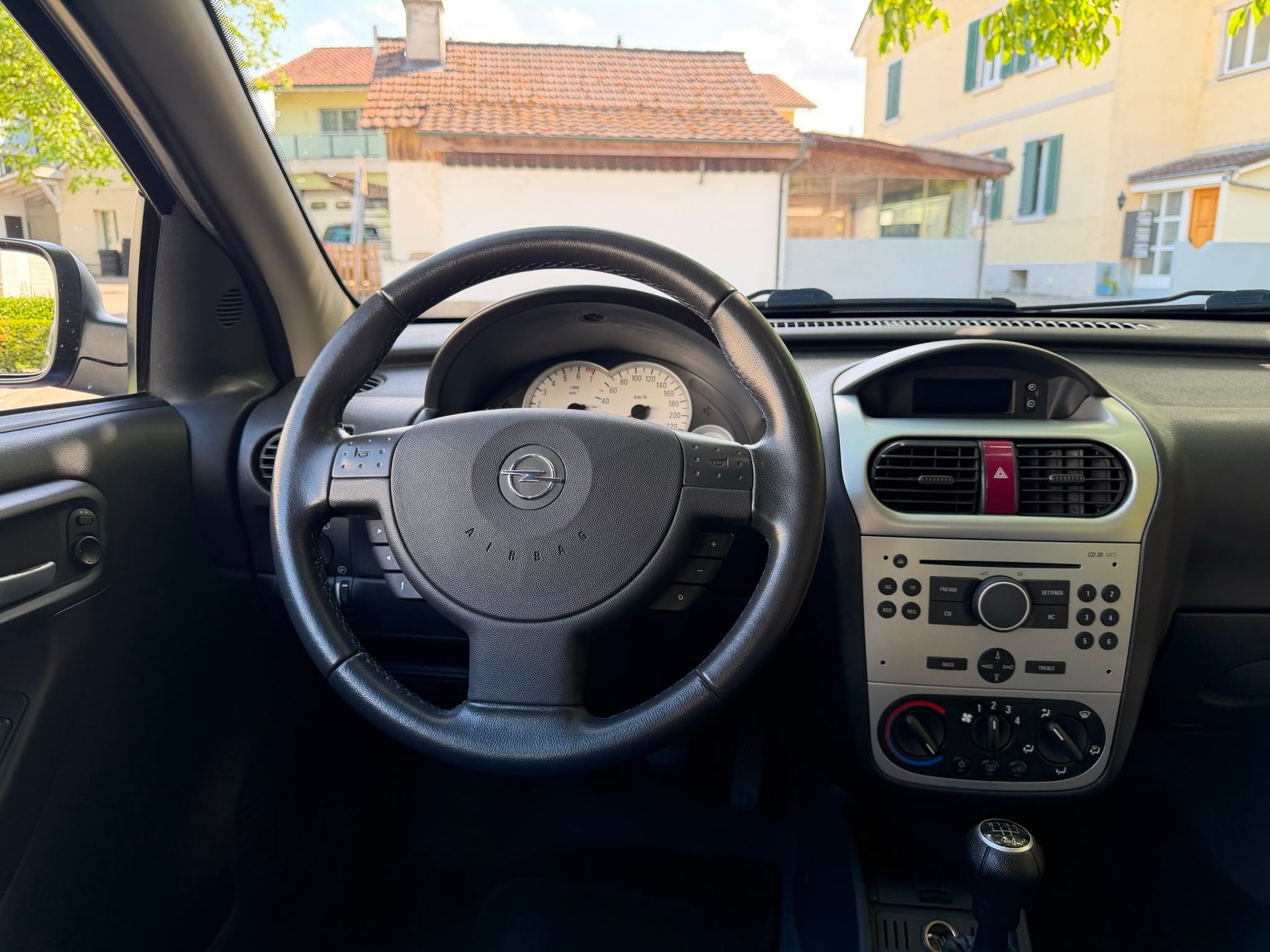 OPEL Corsa 1.2 TP Enjoy-image-8