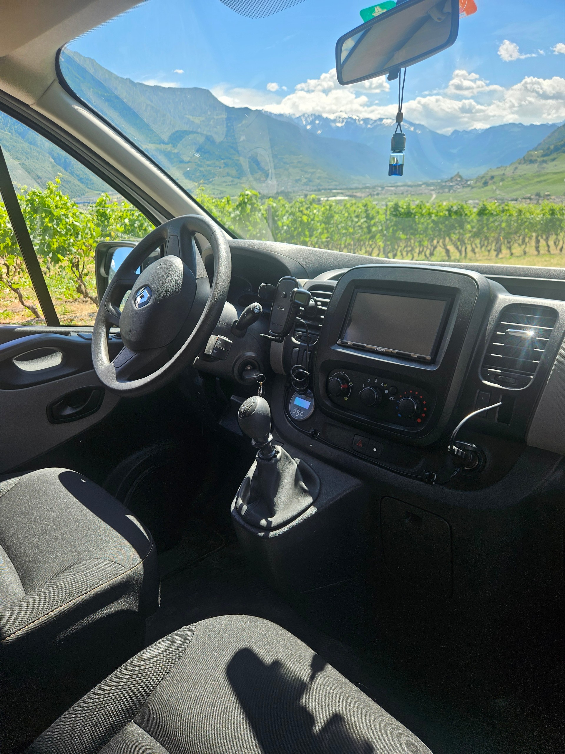 RENAULT Van aménagé-image-5