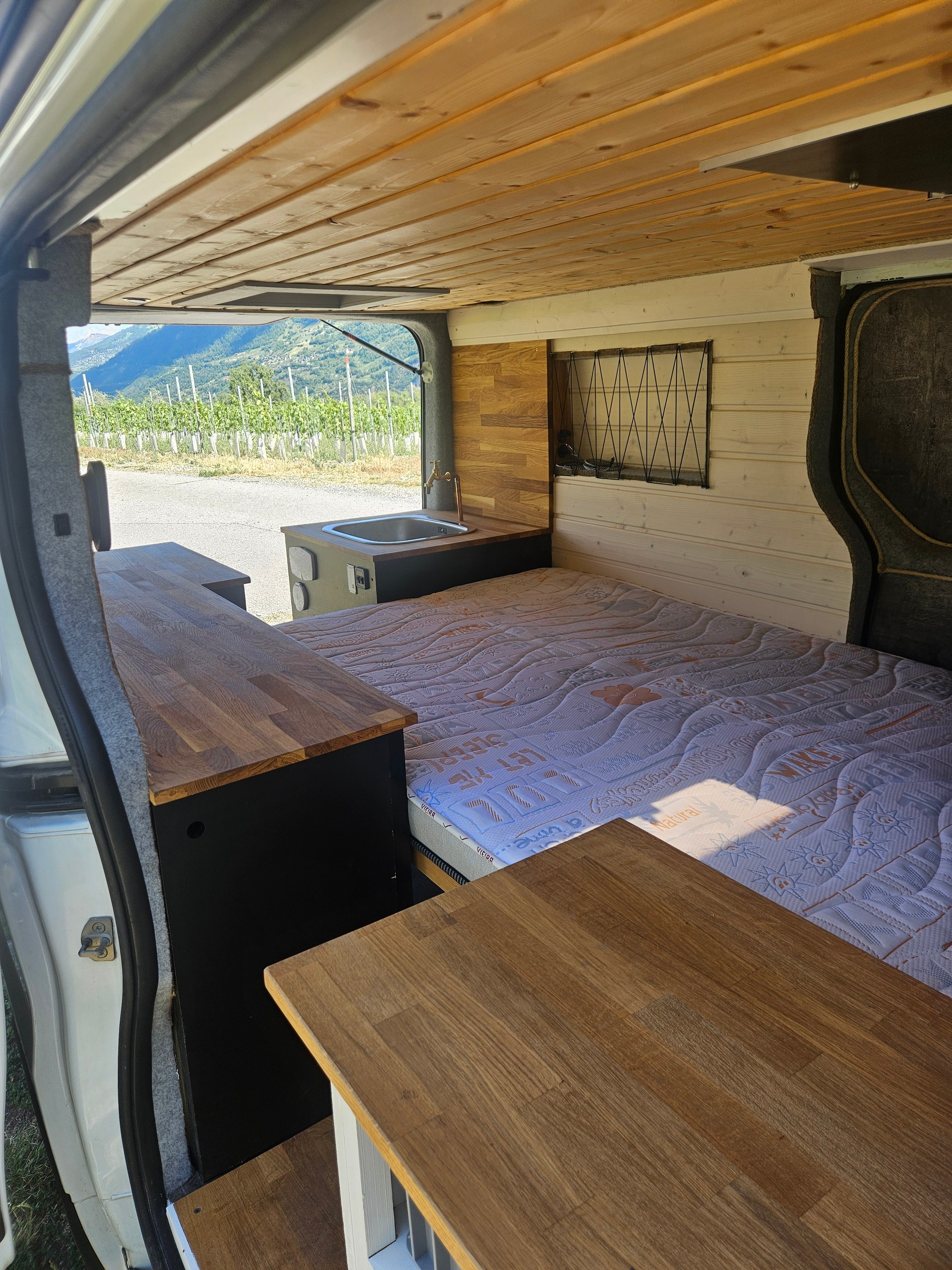 RENAULT Van aménagé-image-4