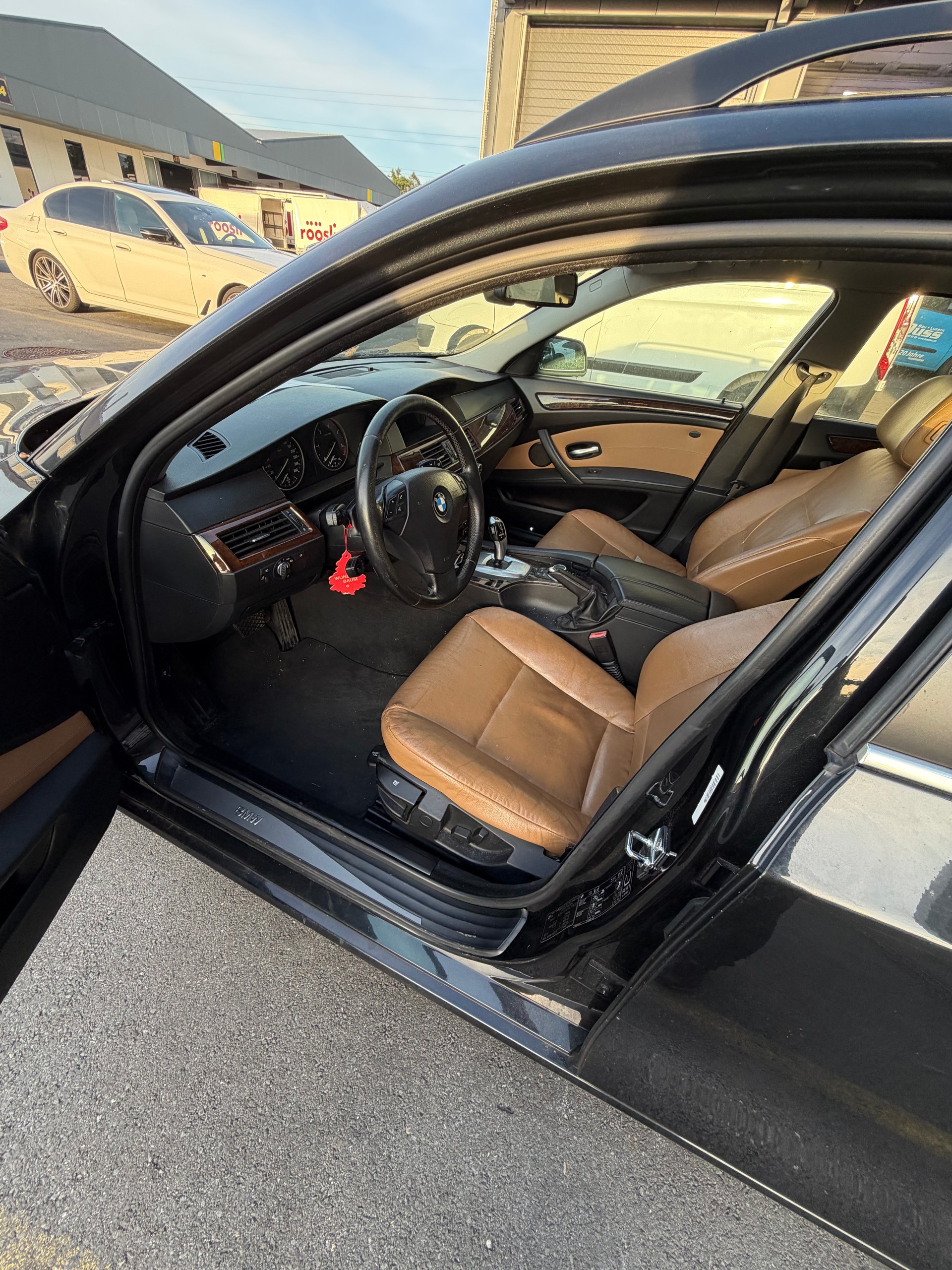 BMW 525-image-4
