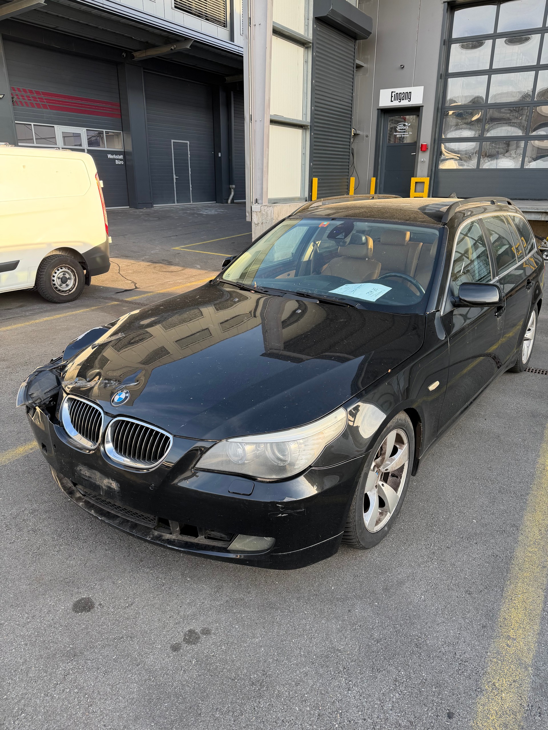 BMW 525-image-1