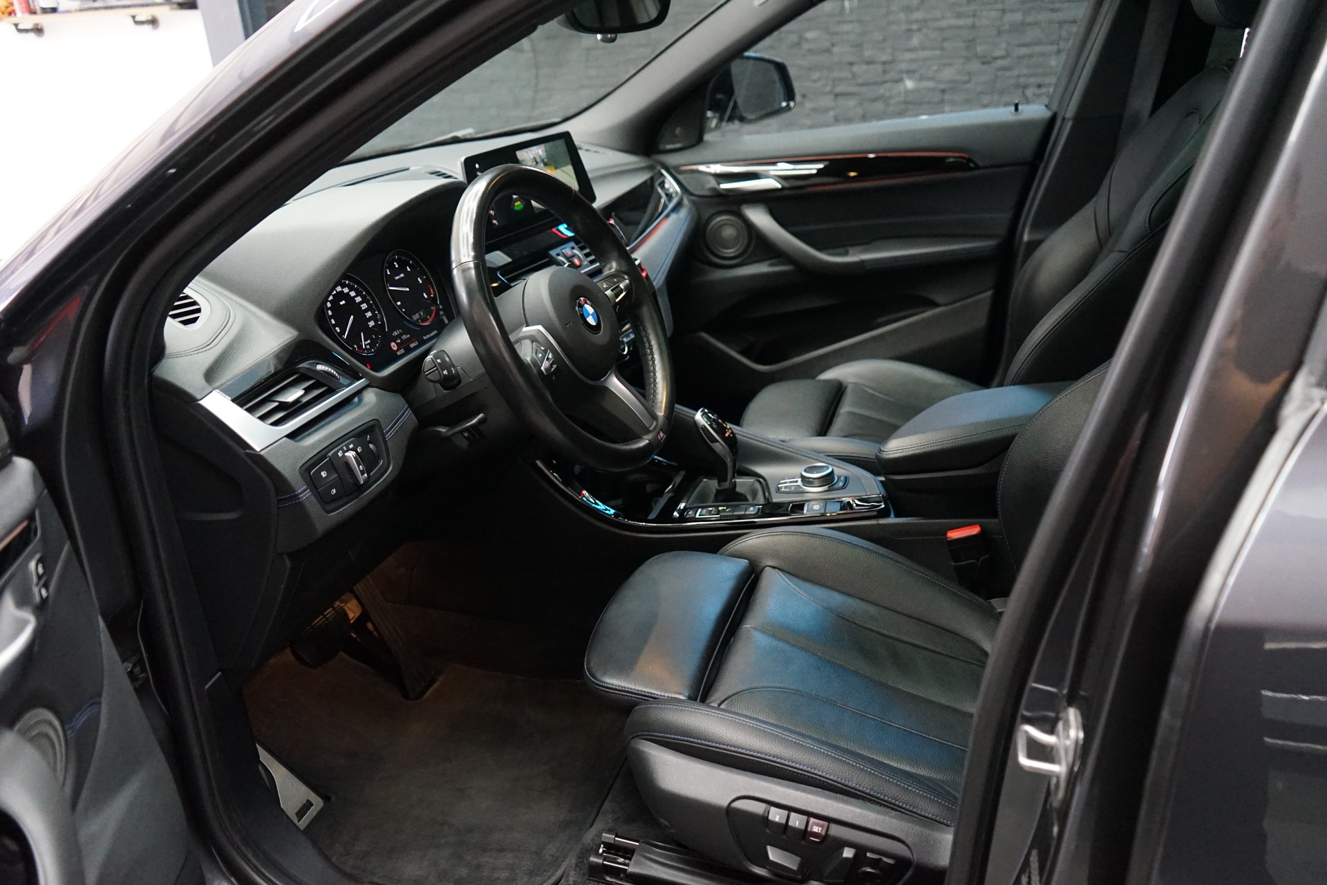 BMW X2 xDrive 20d M Sport Steptronic-image-4