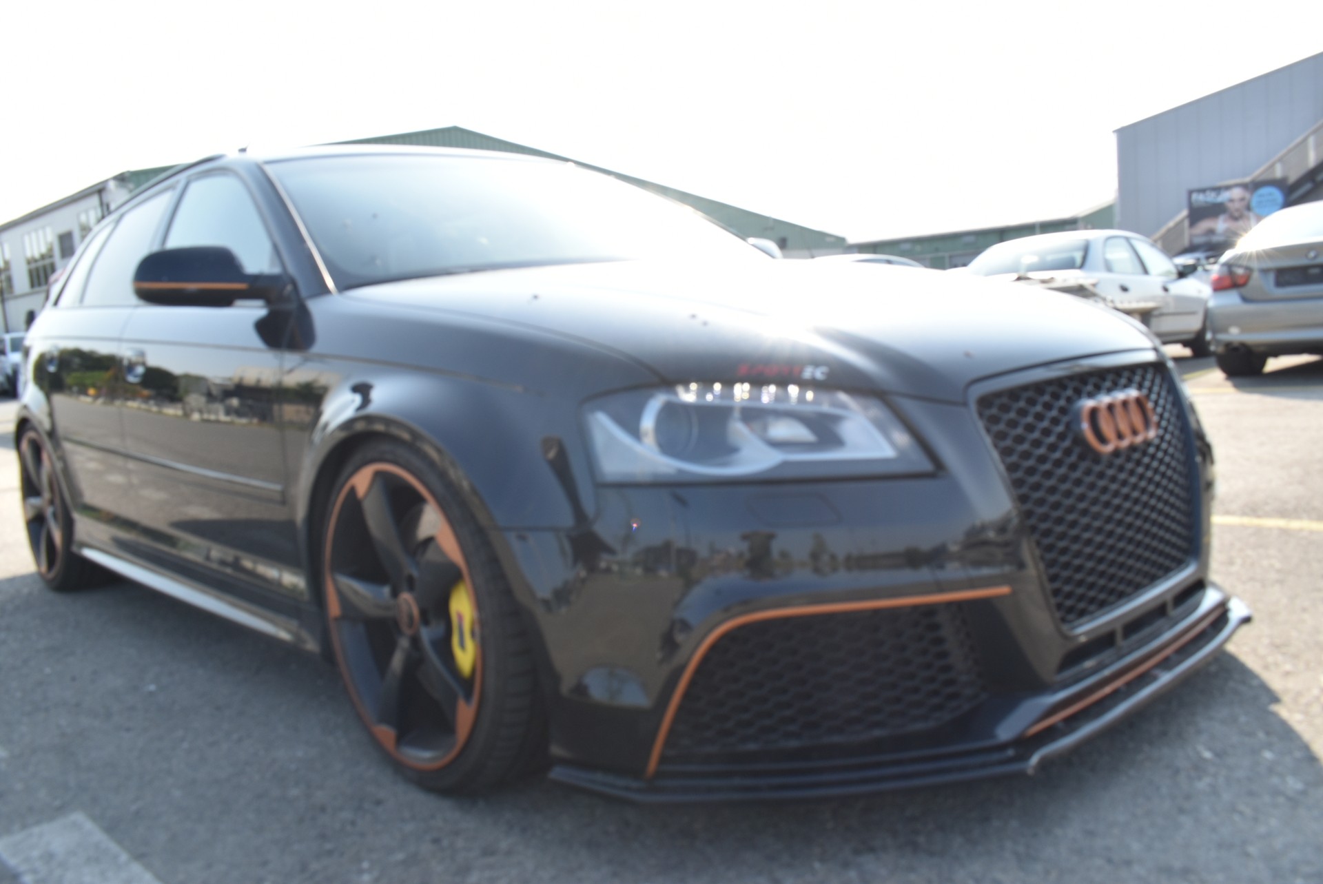AUDI RS3 Sportback 2.5 TFSI quattro S-tronic-image-8
