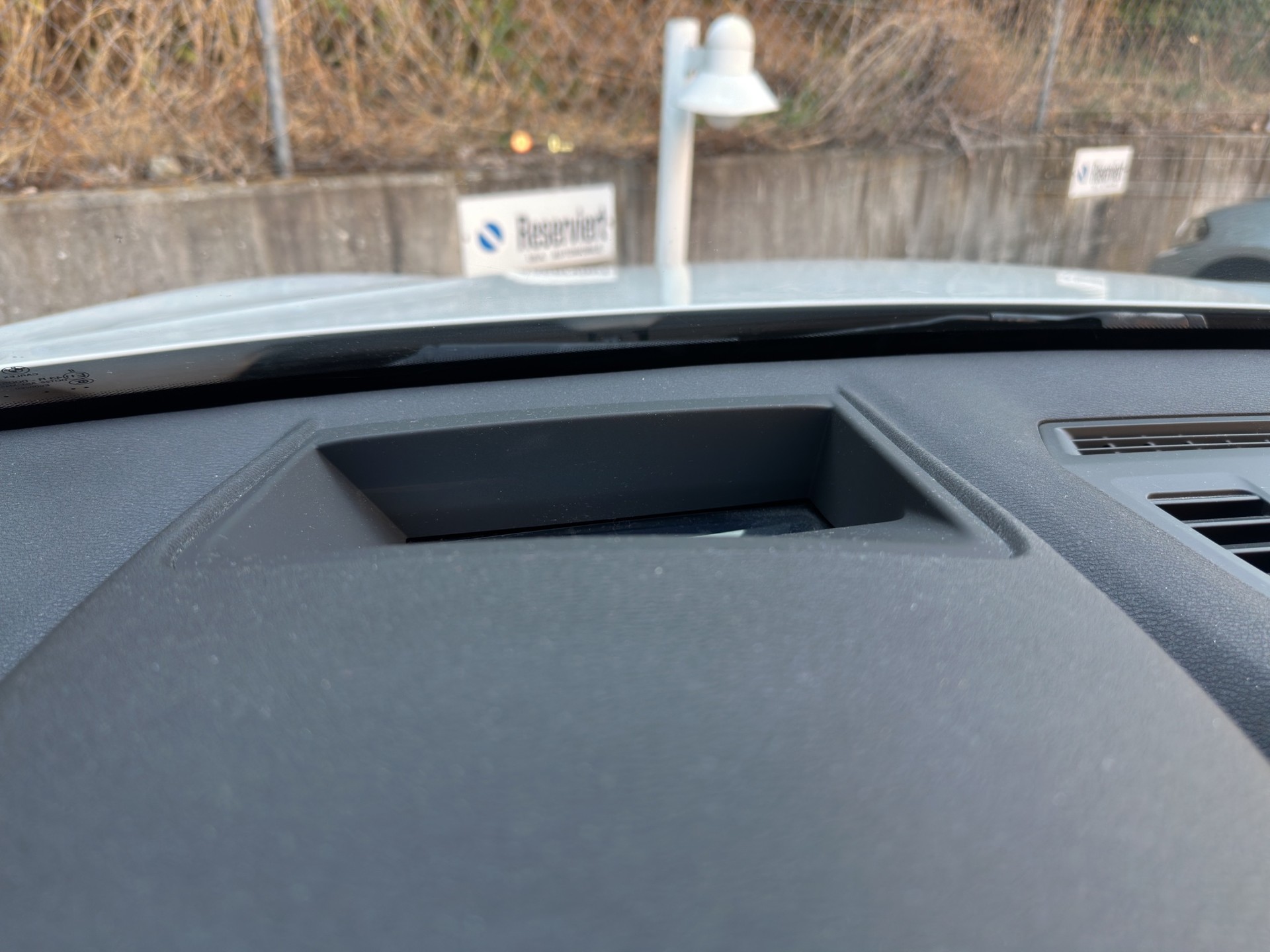 BMW X1 xDrive 18d (CH) AHK-image-13