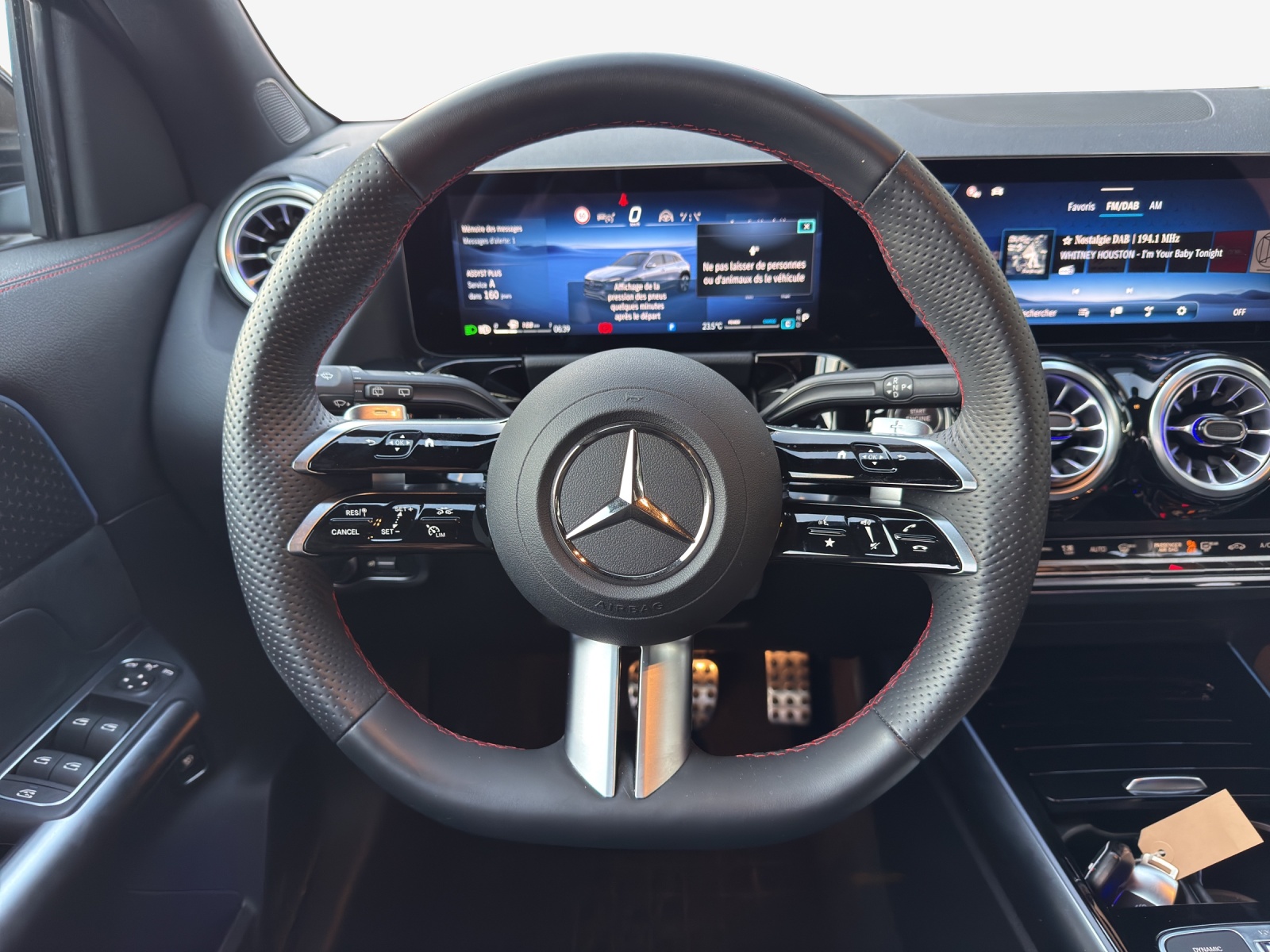MERCEDES-BENZ GLA 220 4Matic 8G-DCT-image-9